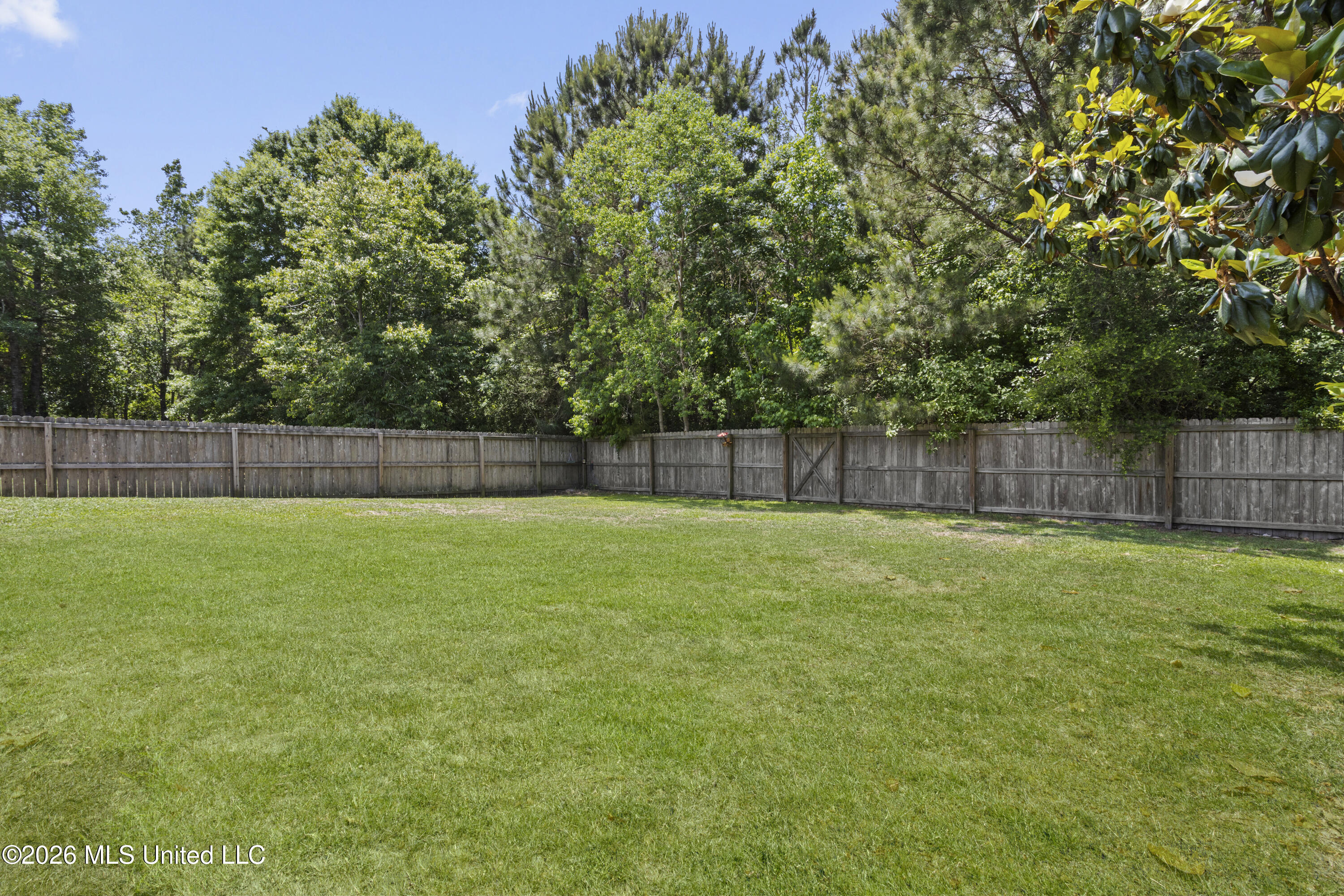 892 Reunion Pl Circle