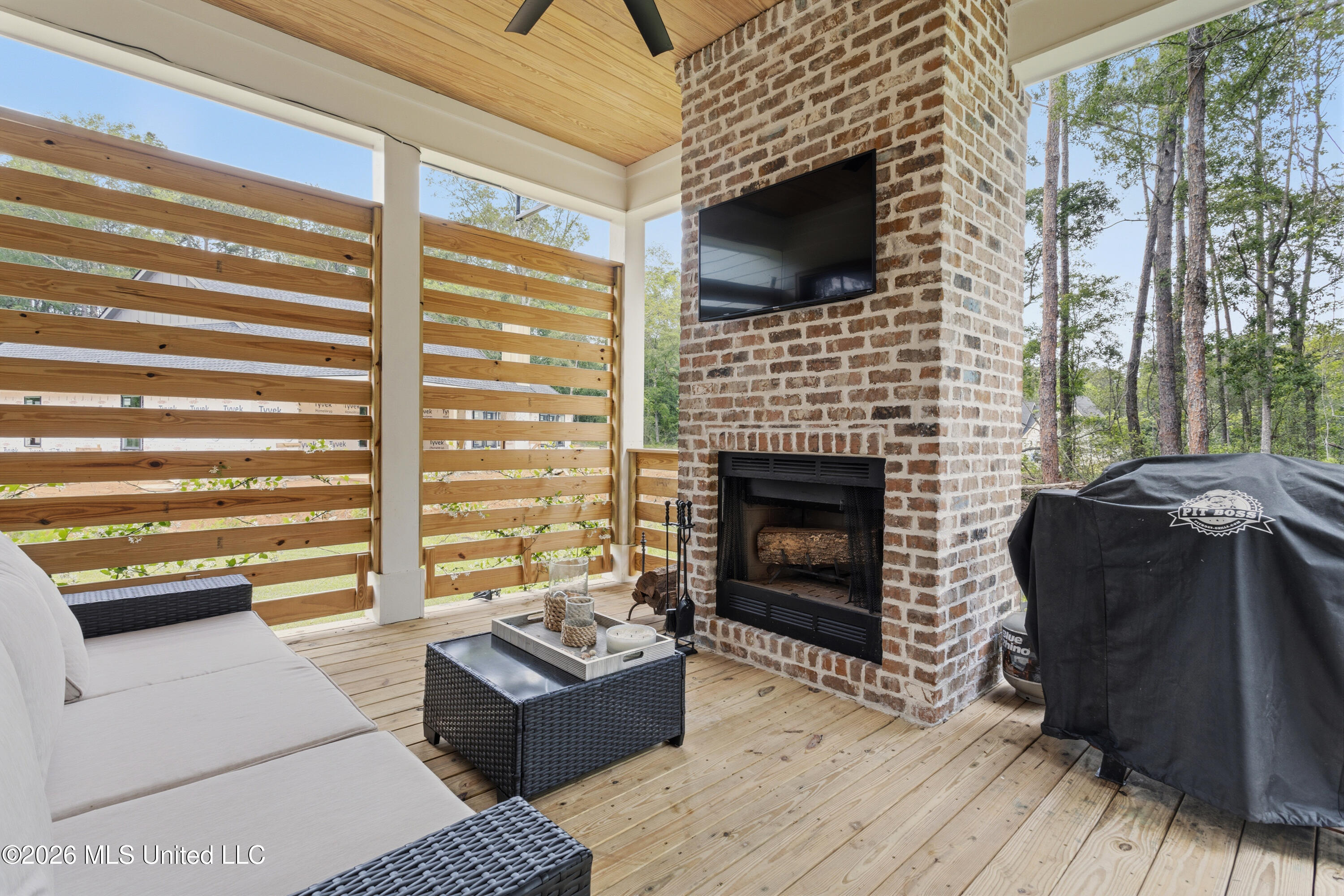 8068 Ocean Springs Road