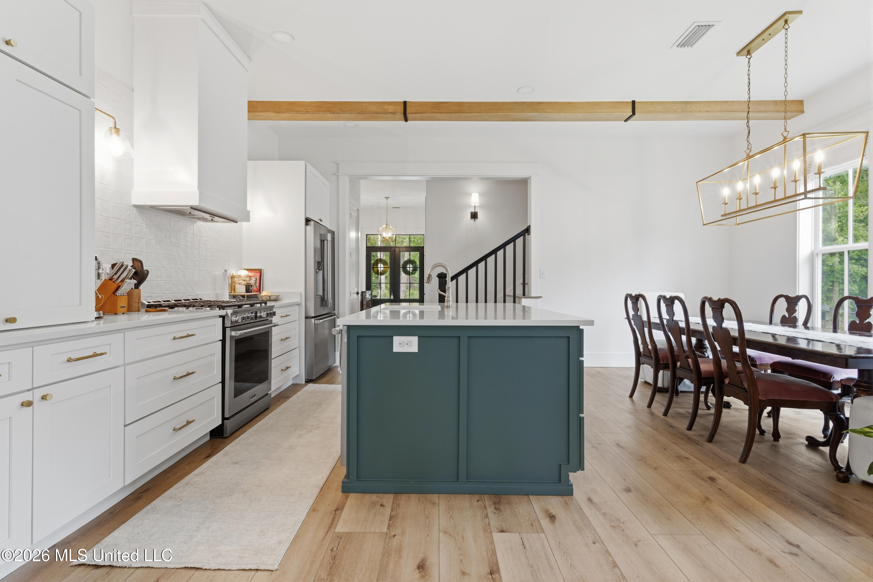 8068 Ocean Springs Road