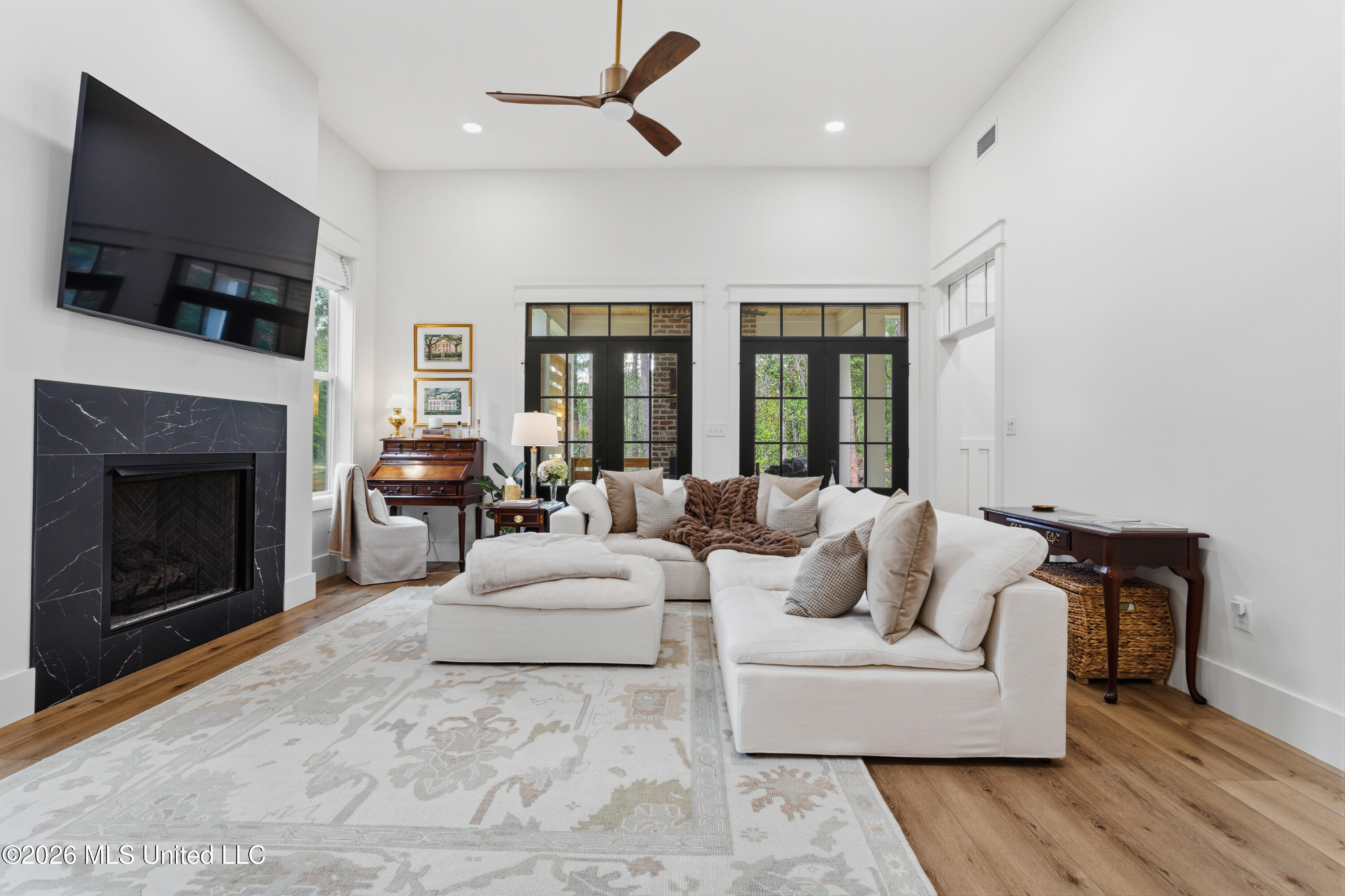 8068 Ocean Springs Road