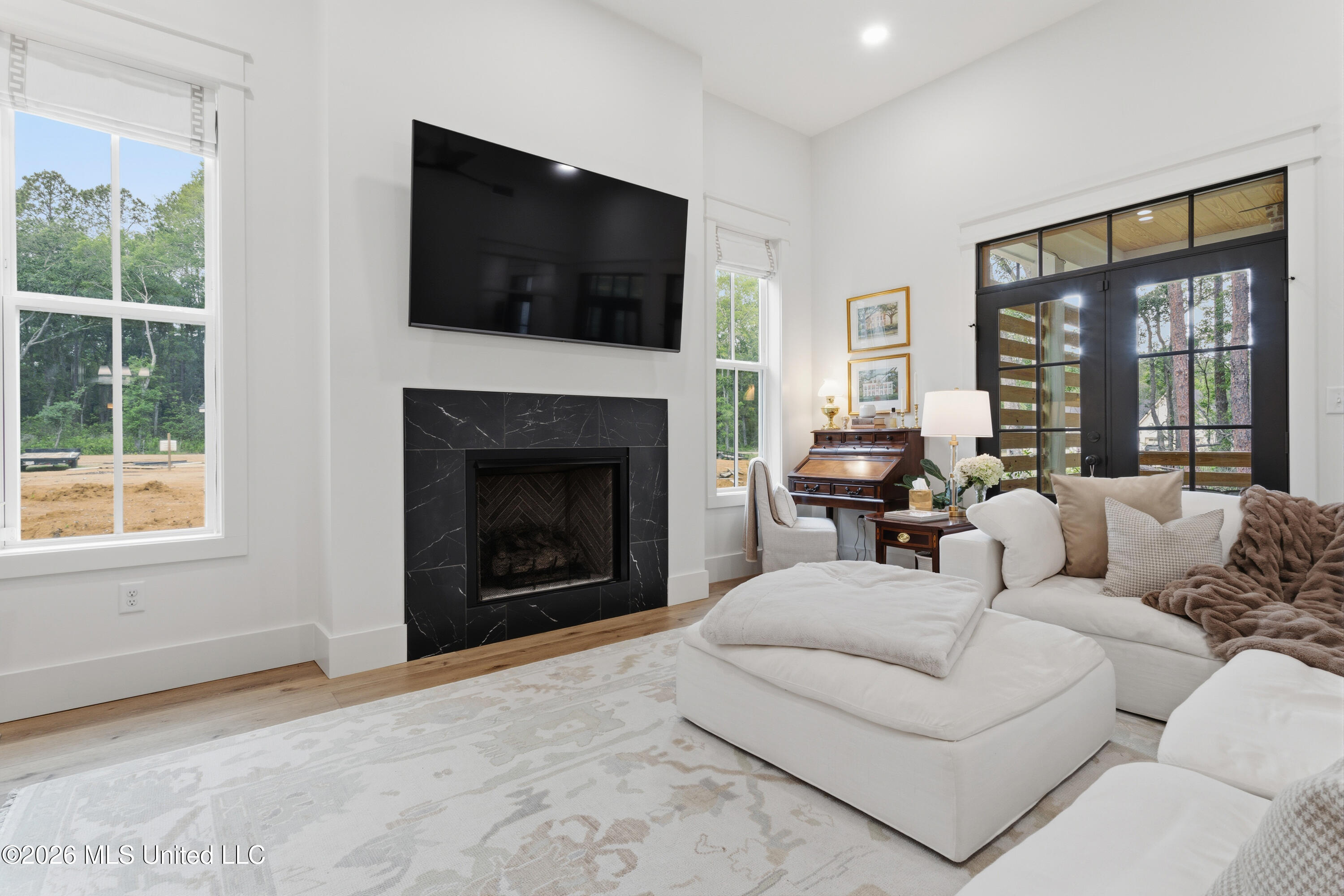 8068 Ocean Springs Road