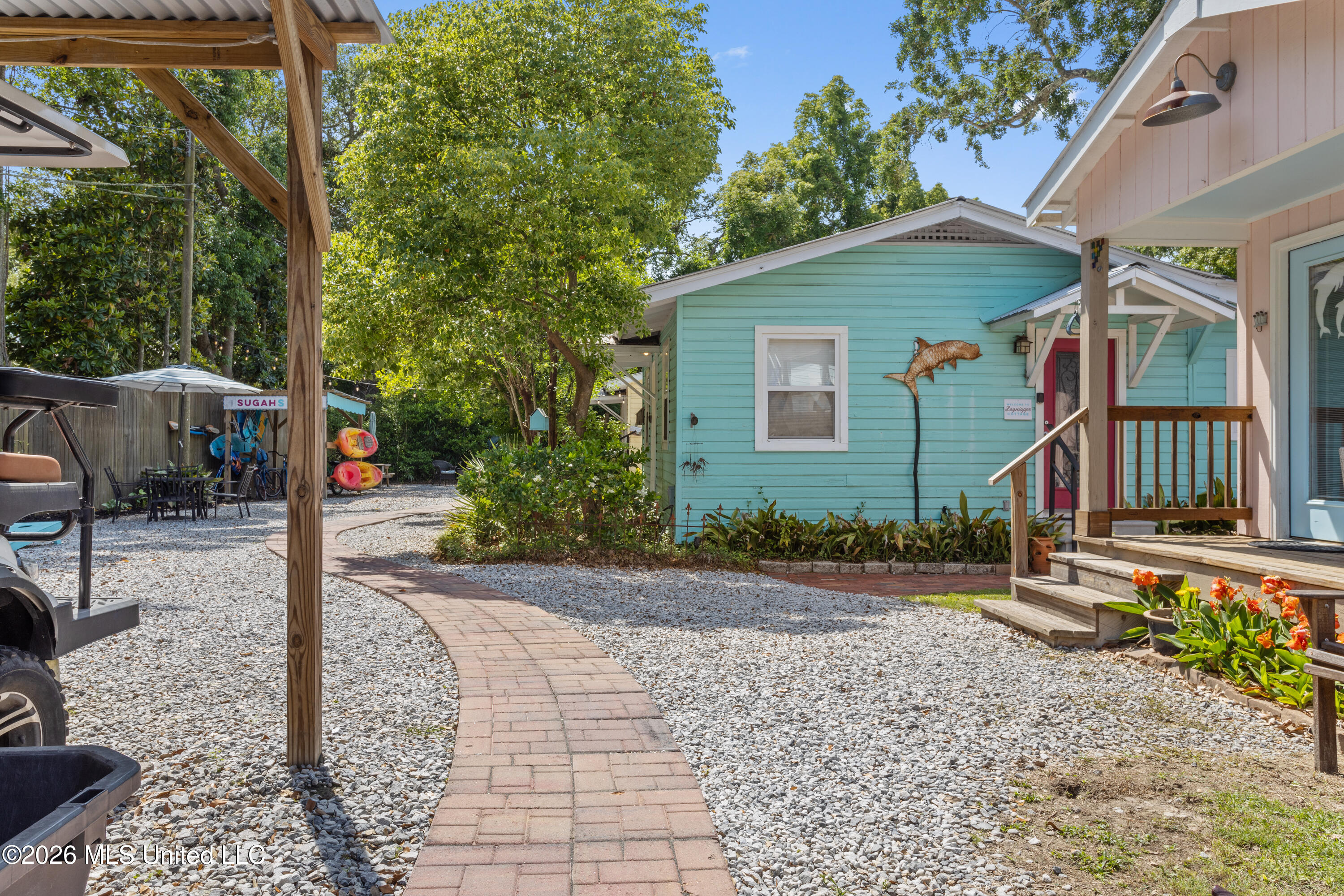 207 Dewey Avenue