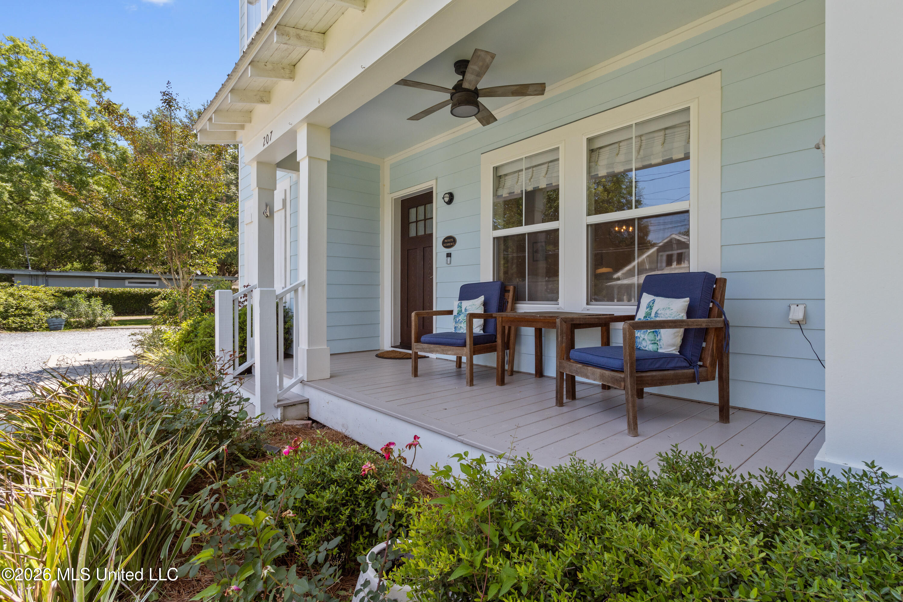207 Dewey Avenue
