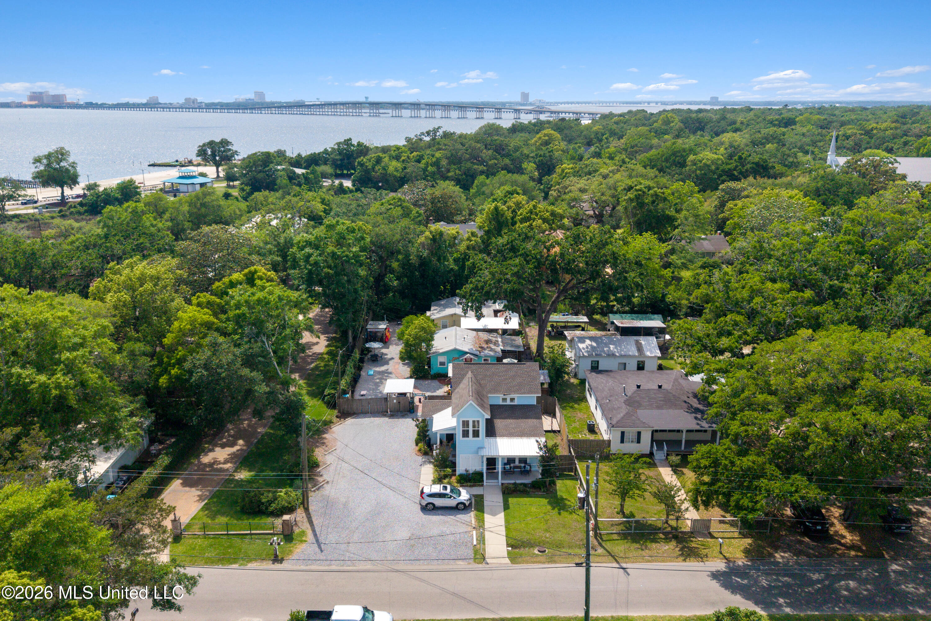 207 Dewey Avenue