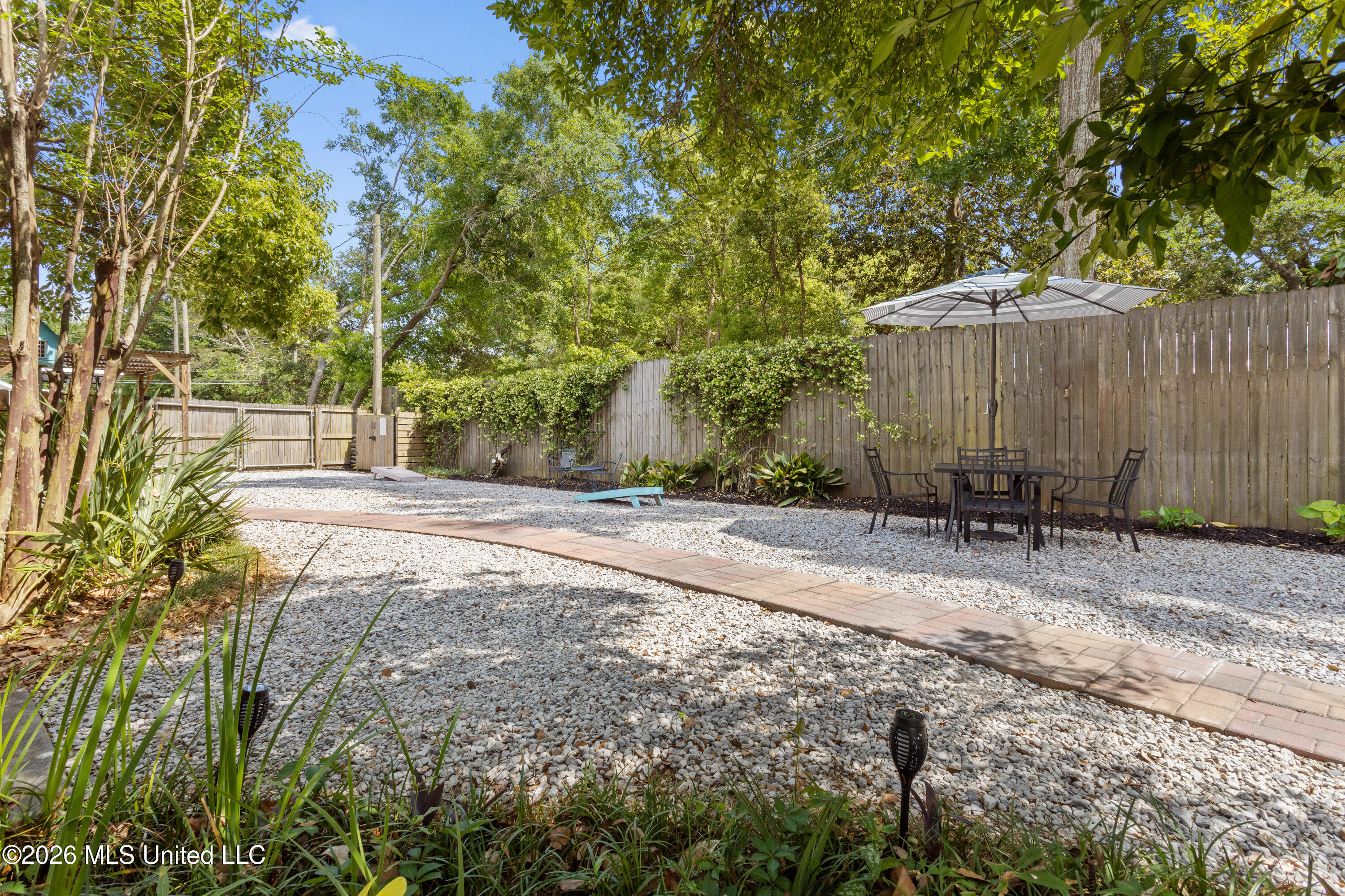 207 Dewey Avenue