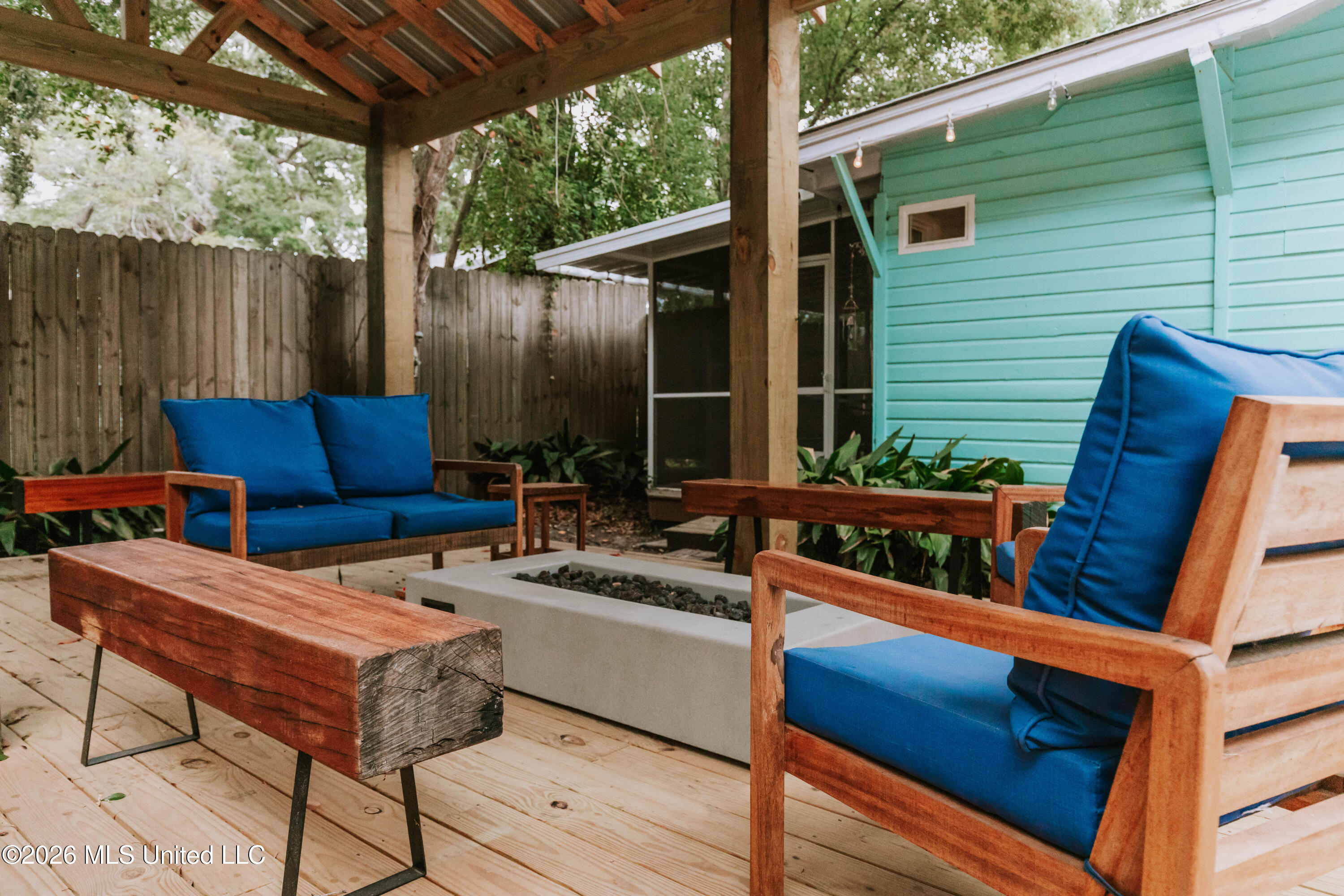 207 Dewey Avenue