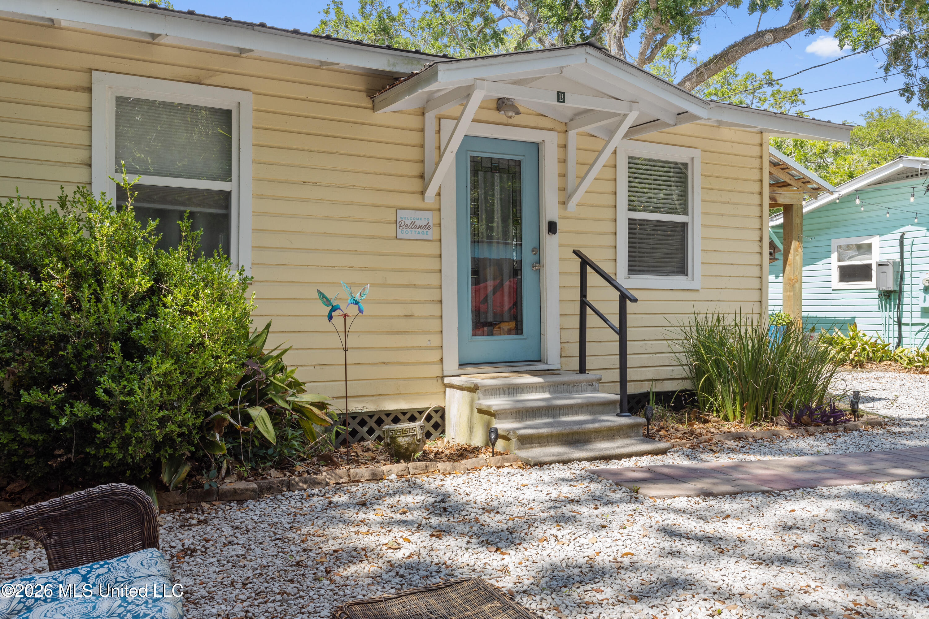 207 Dewey Avenue