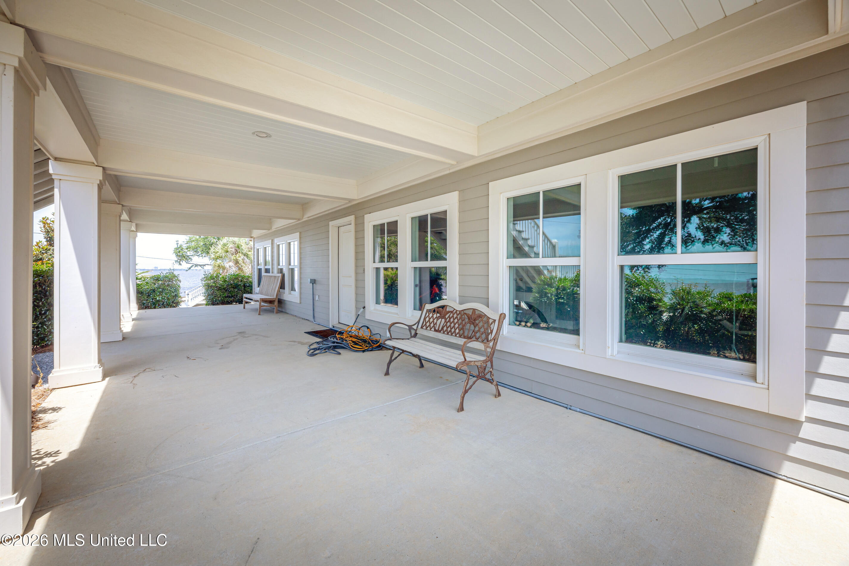 419 E Beach Drive