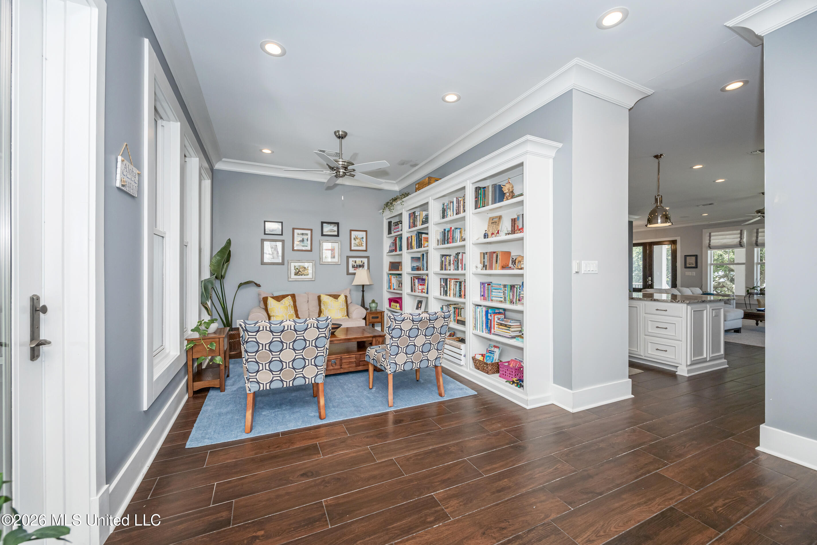 419 E Beach Drive
