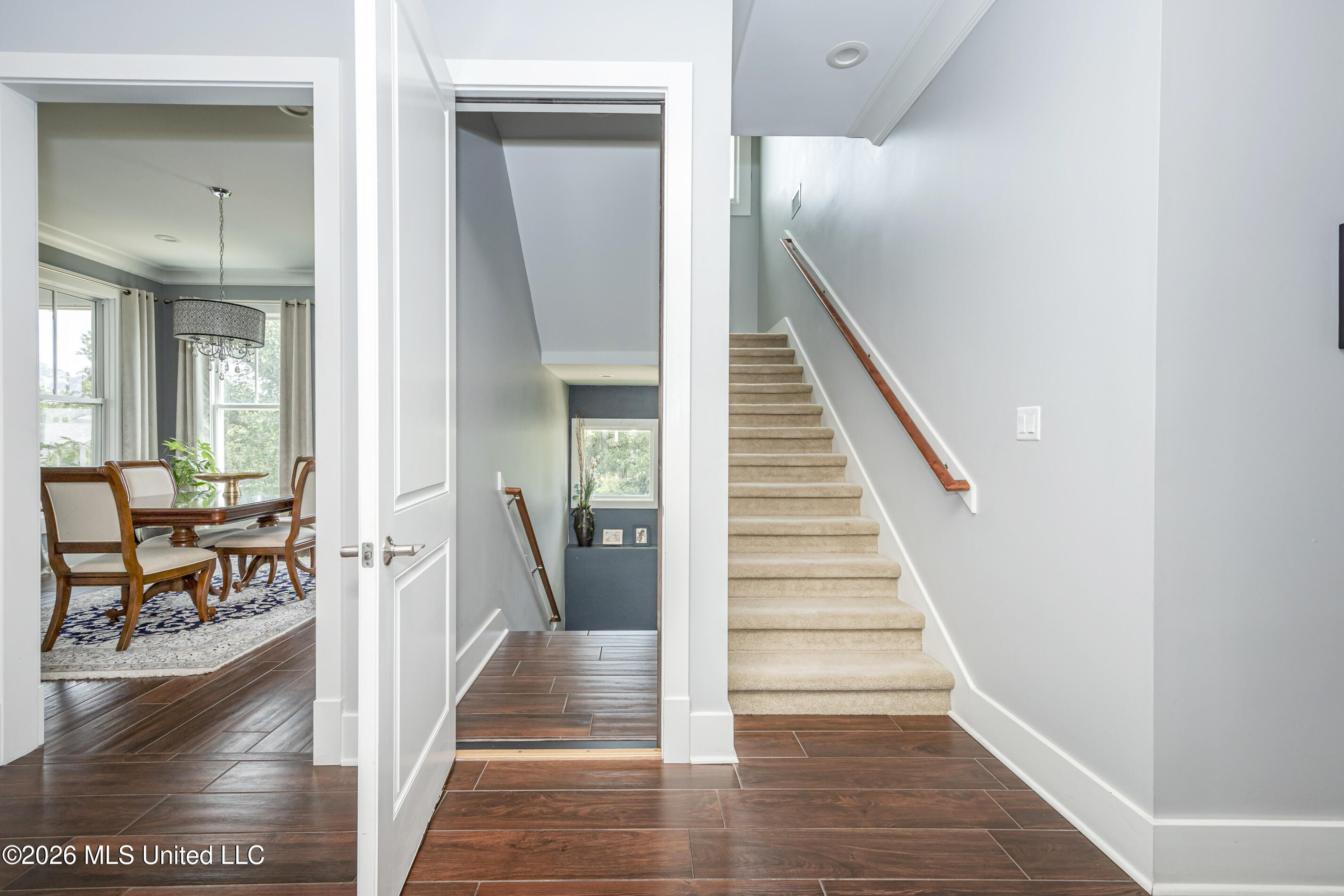 419 E Beach Drive