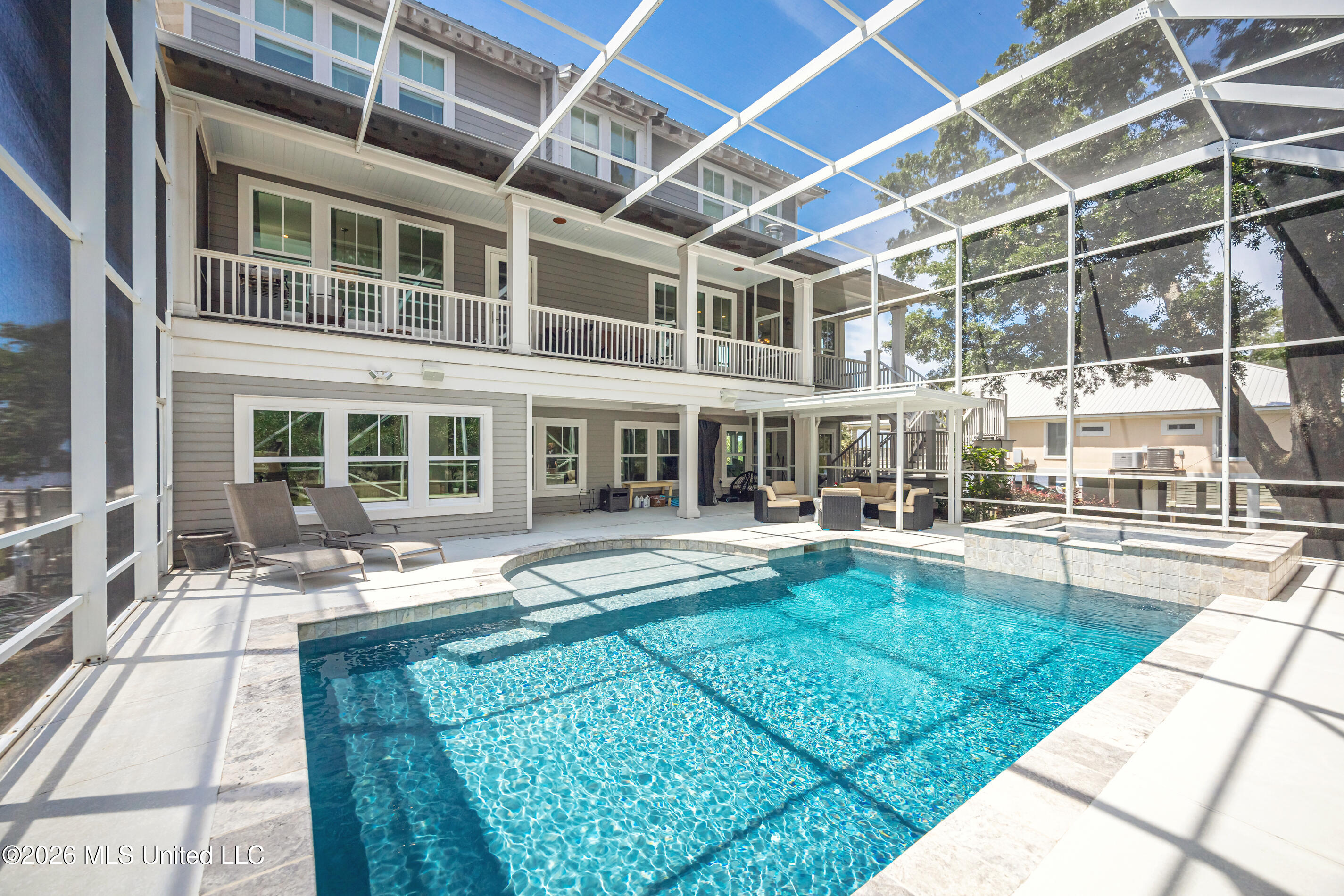419 E Beach Drive
