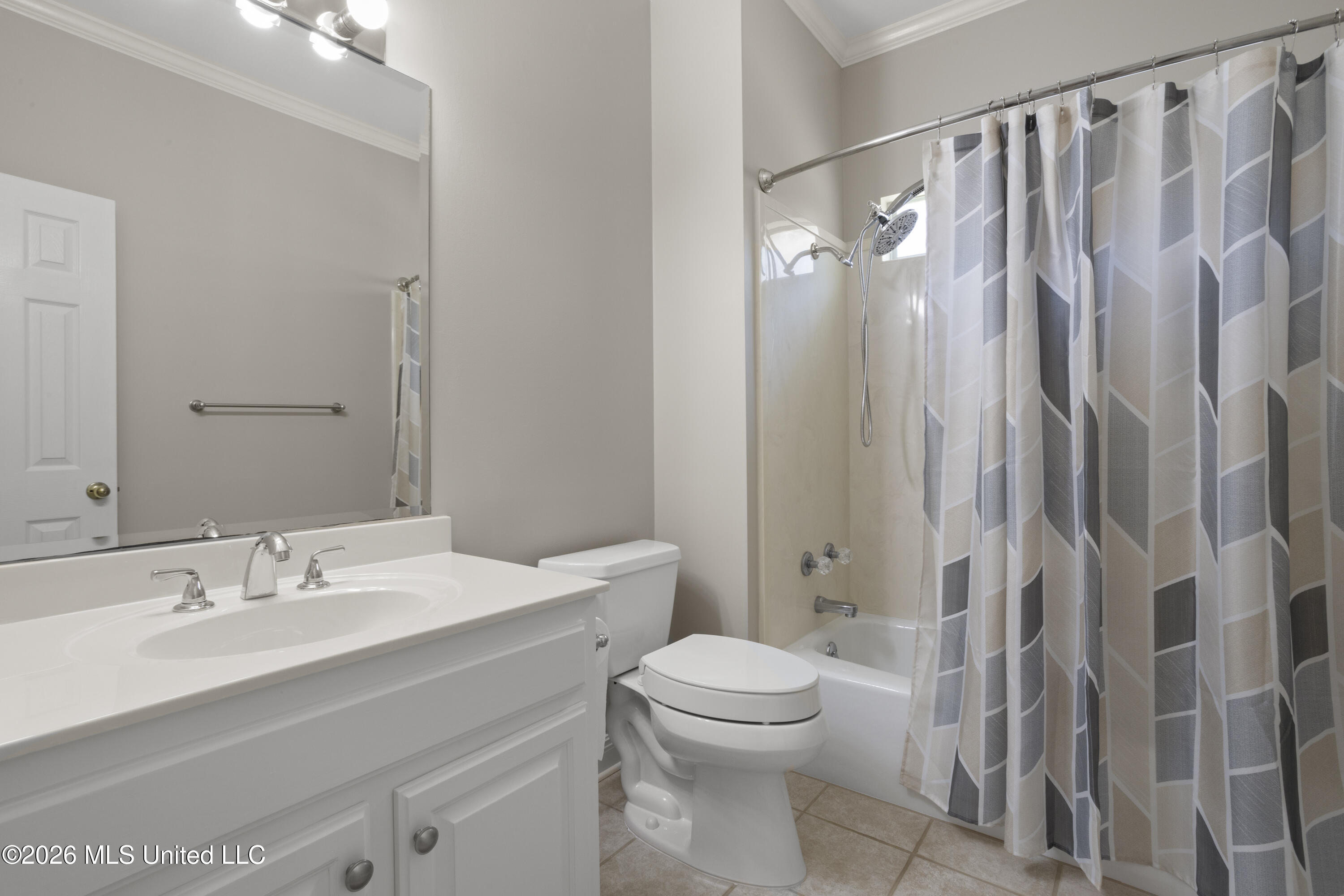 3841 Chaumont Circle