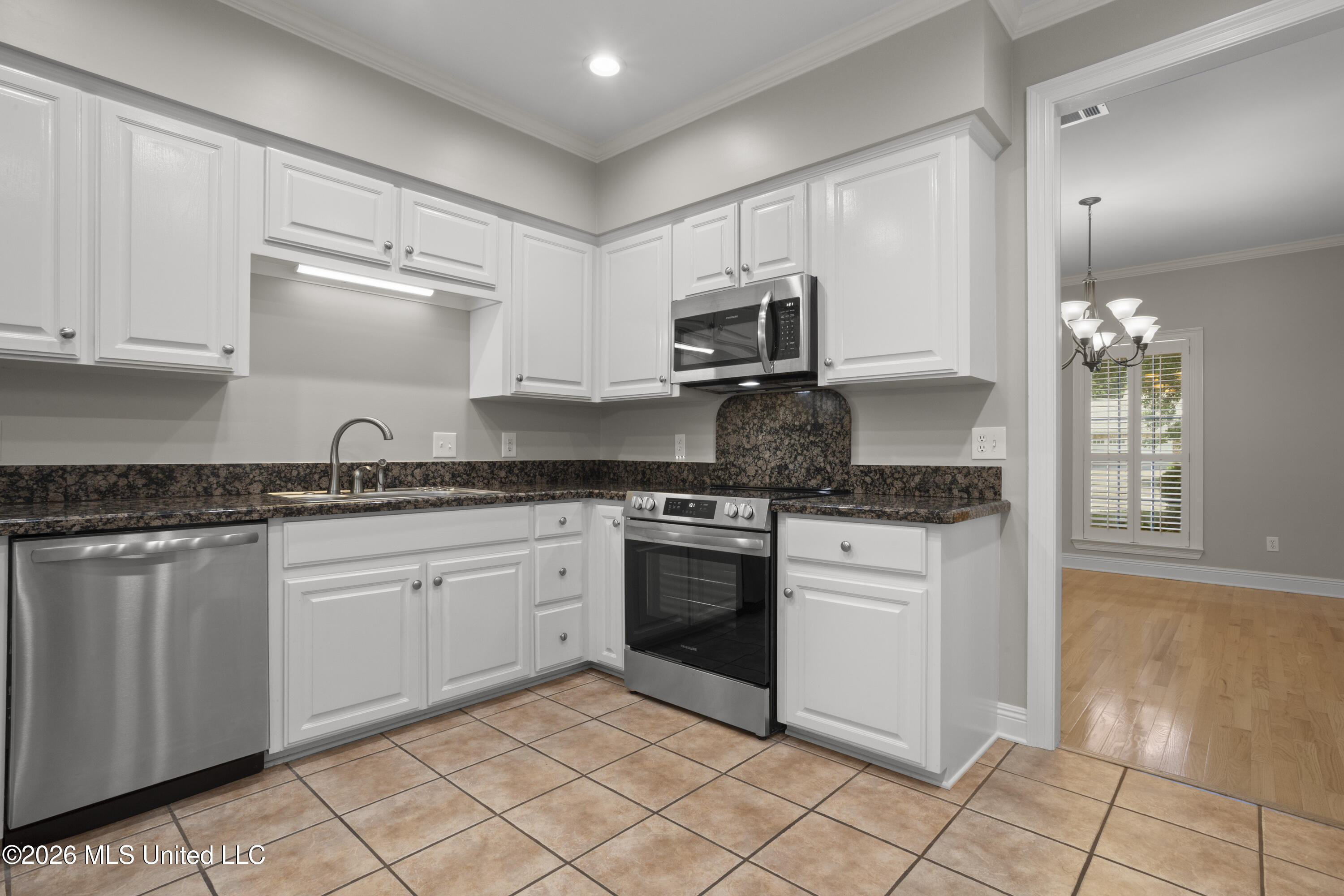 3841 Chaumont Circle