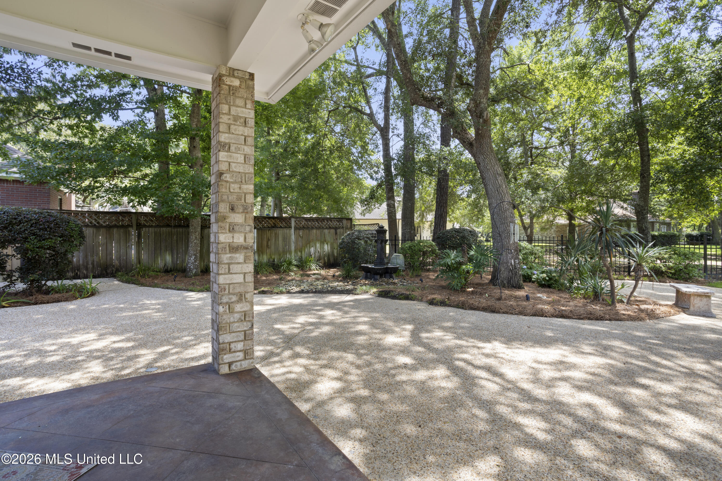 3841 Chaumont Circle