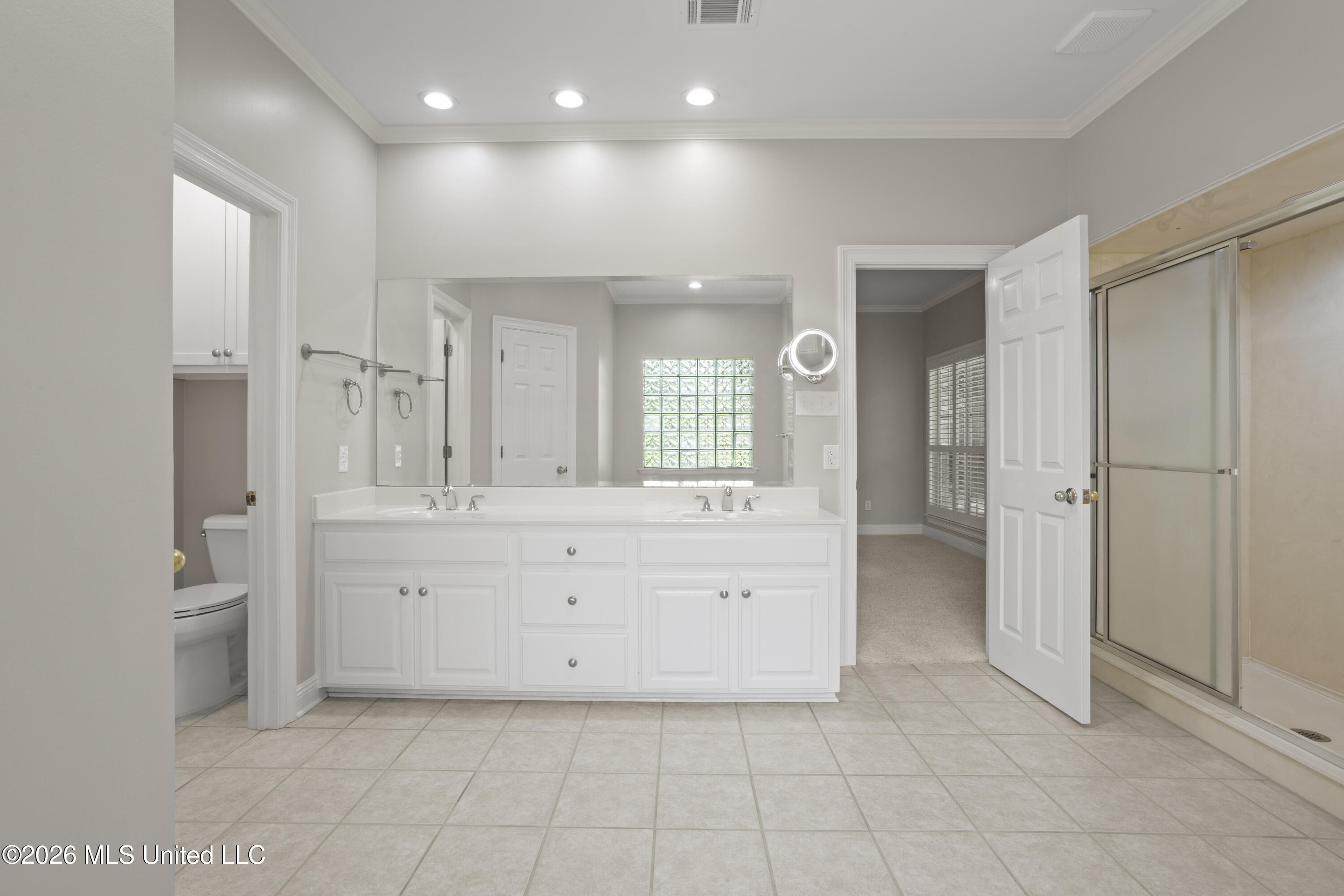 3841 Chaumont Circle