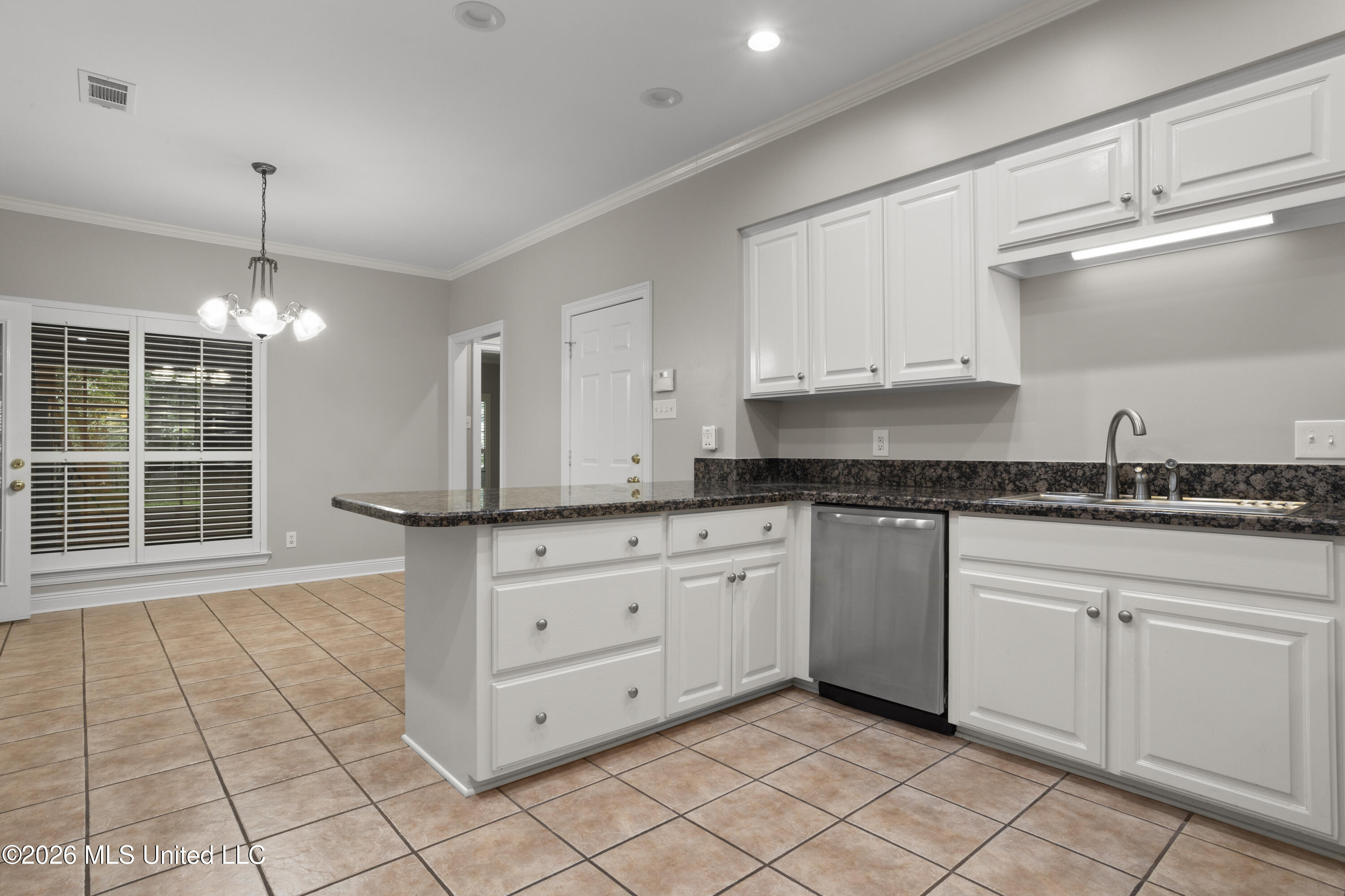 3841 Chaumont Circle