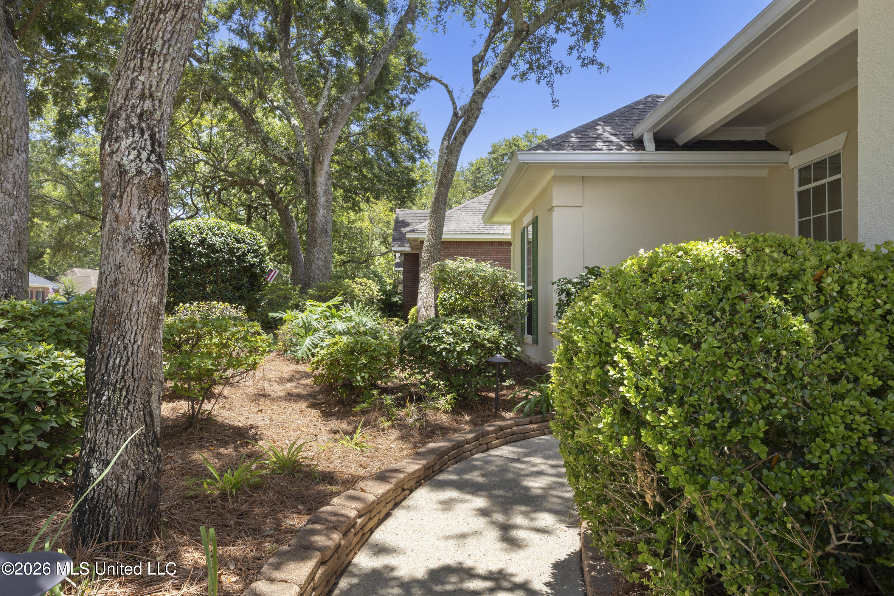 3841 Chaumont Circle