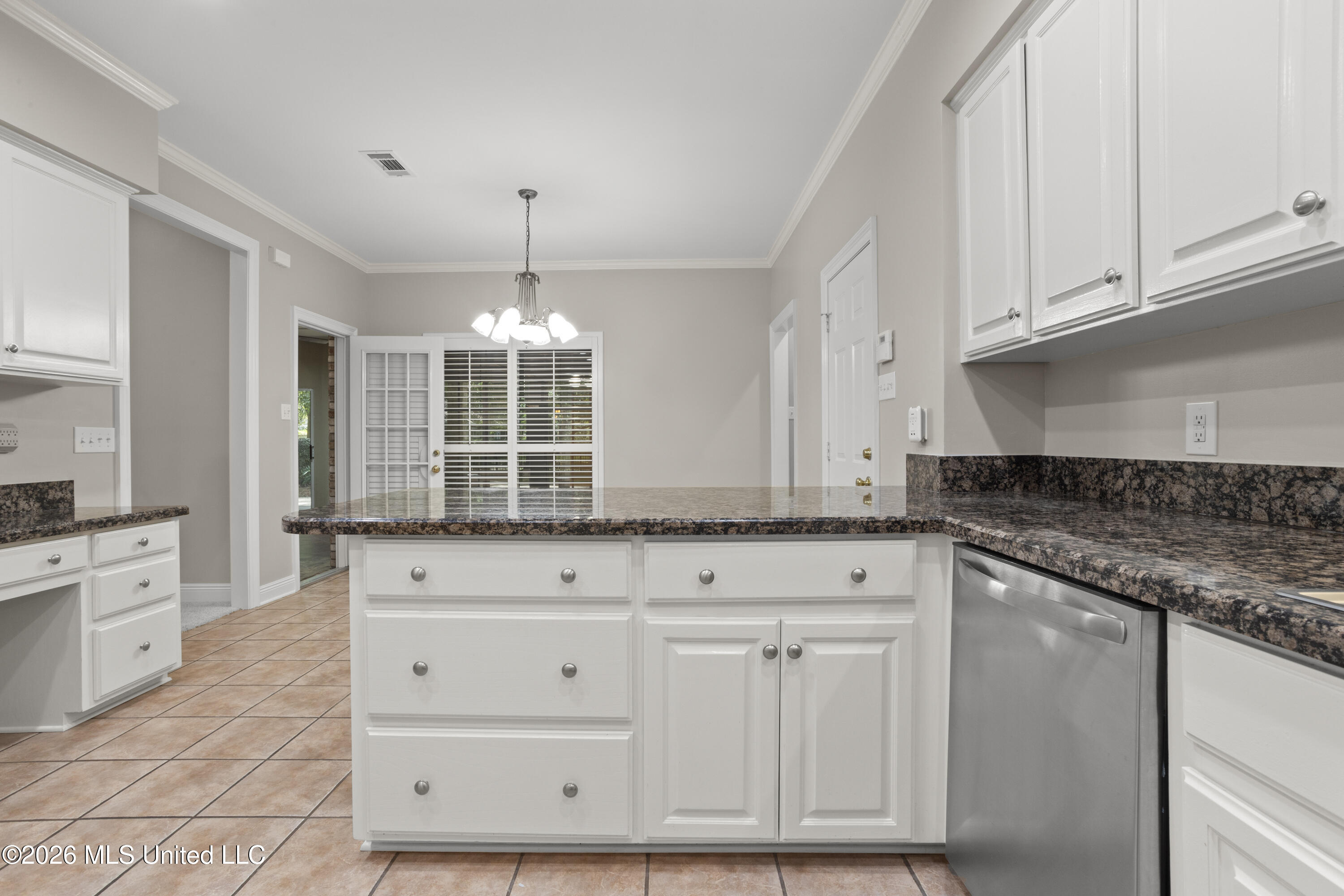 3841 Chaumont Circle