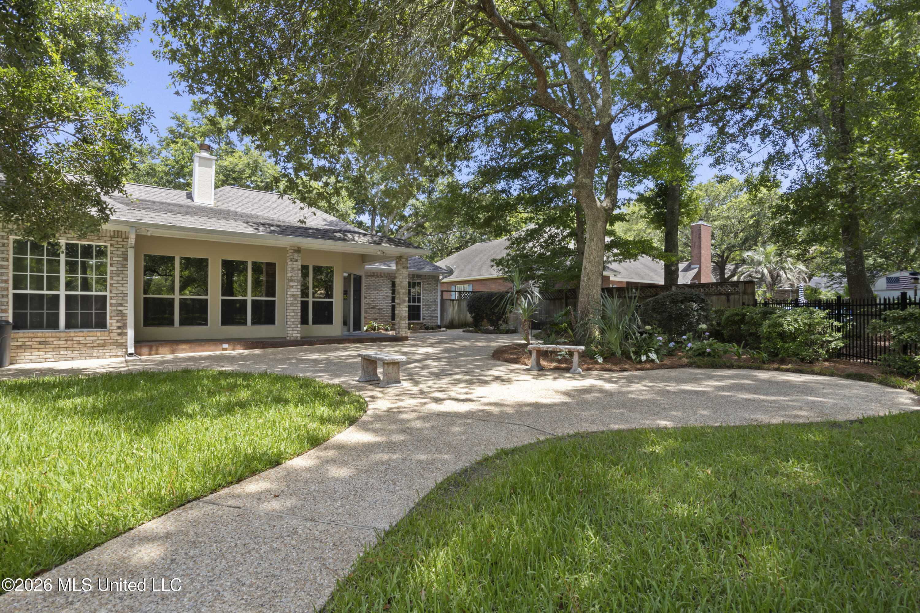 3841 Chaumont Circle