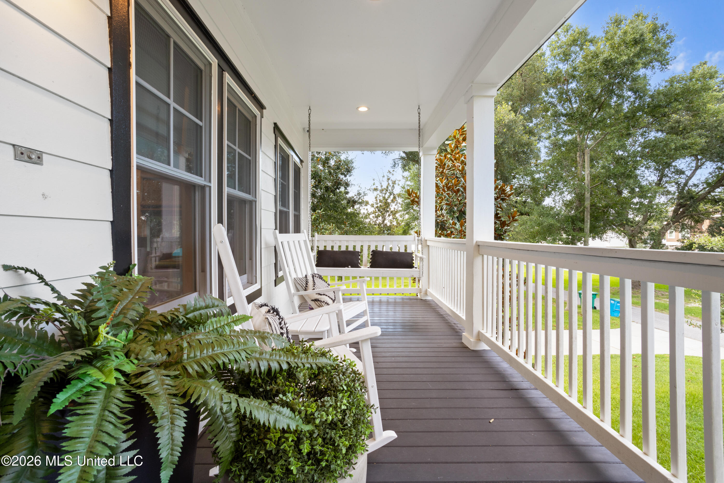 1305 Fort Street