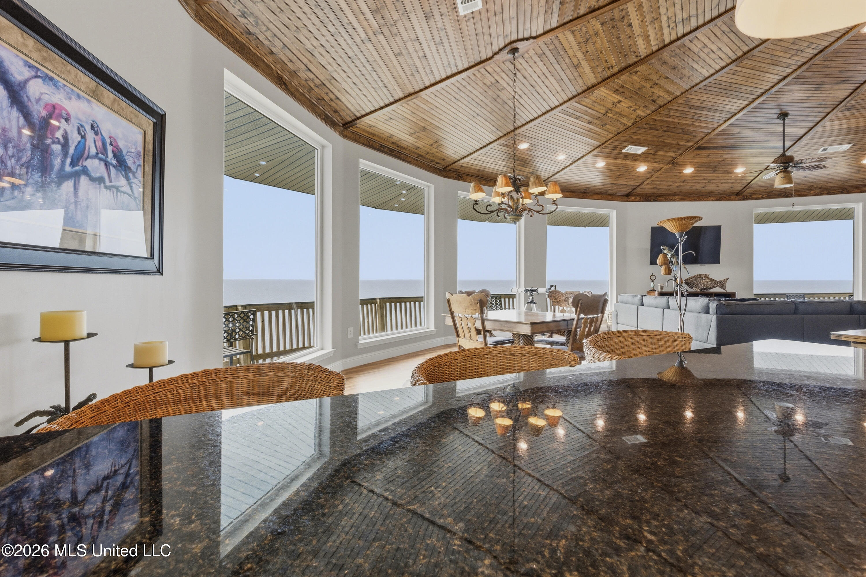 6017 W Belle Fontaine Drive