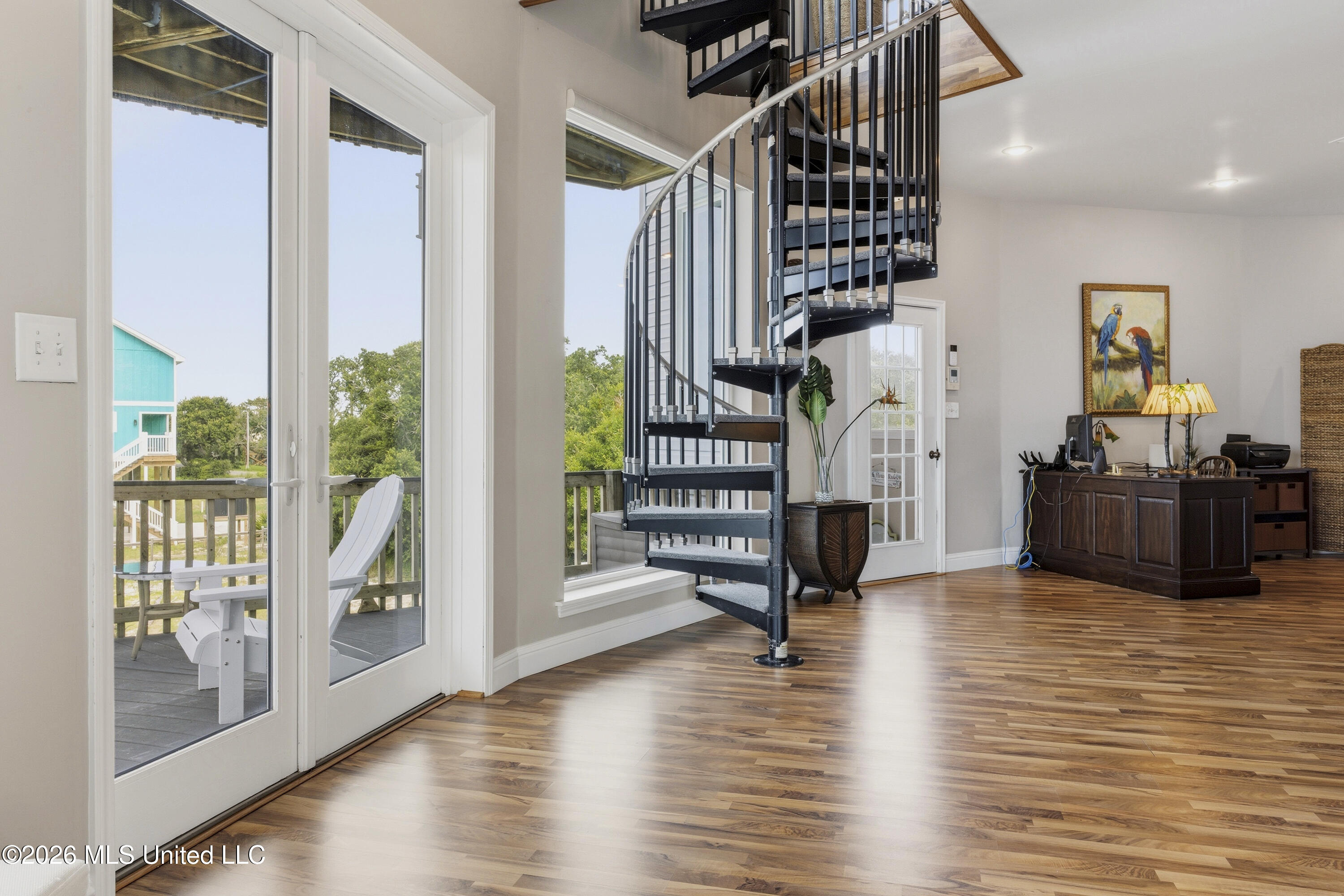 6017 W Belle Fontaine Drive