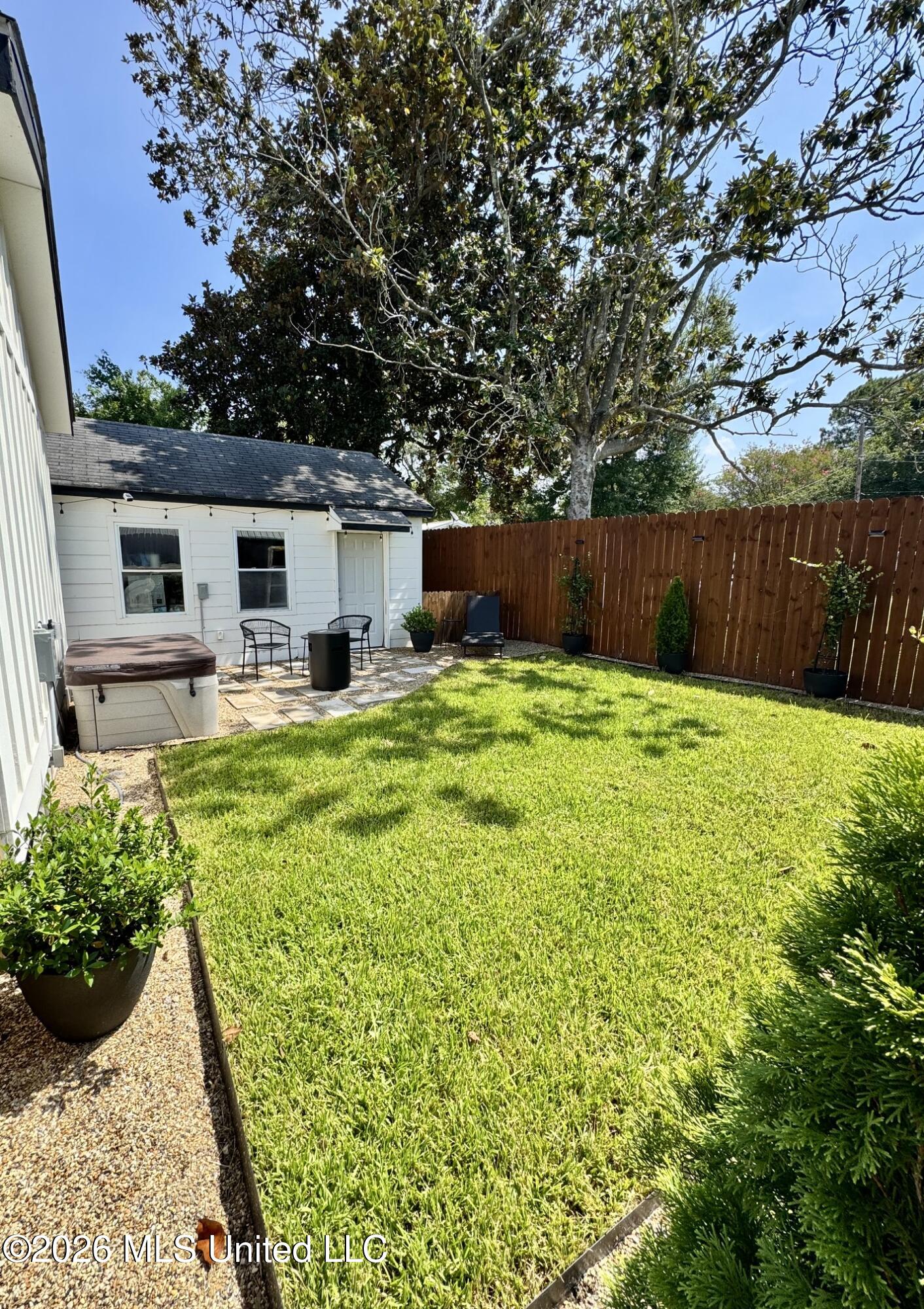 406 Russell Avenue