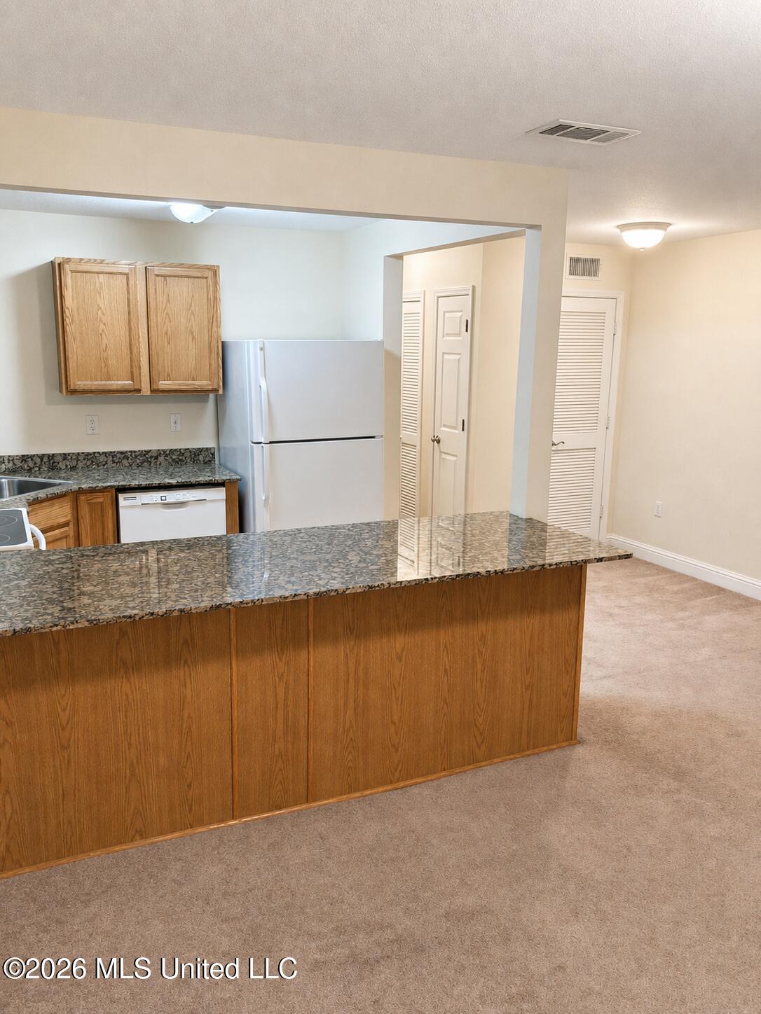 1664 Beach Boulevard, D-74