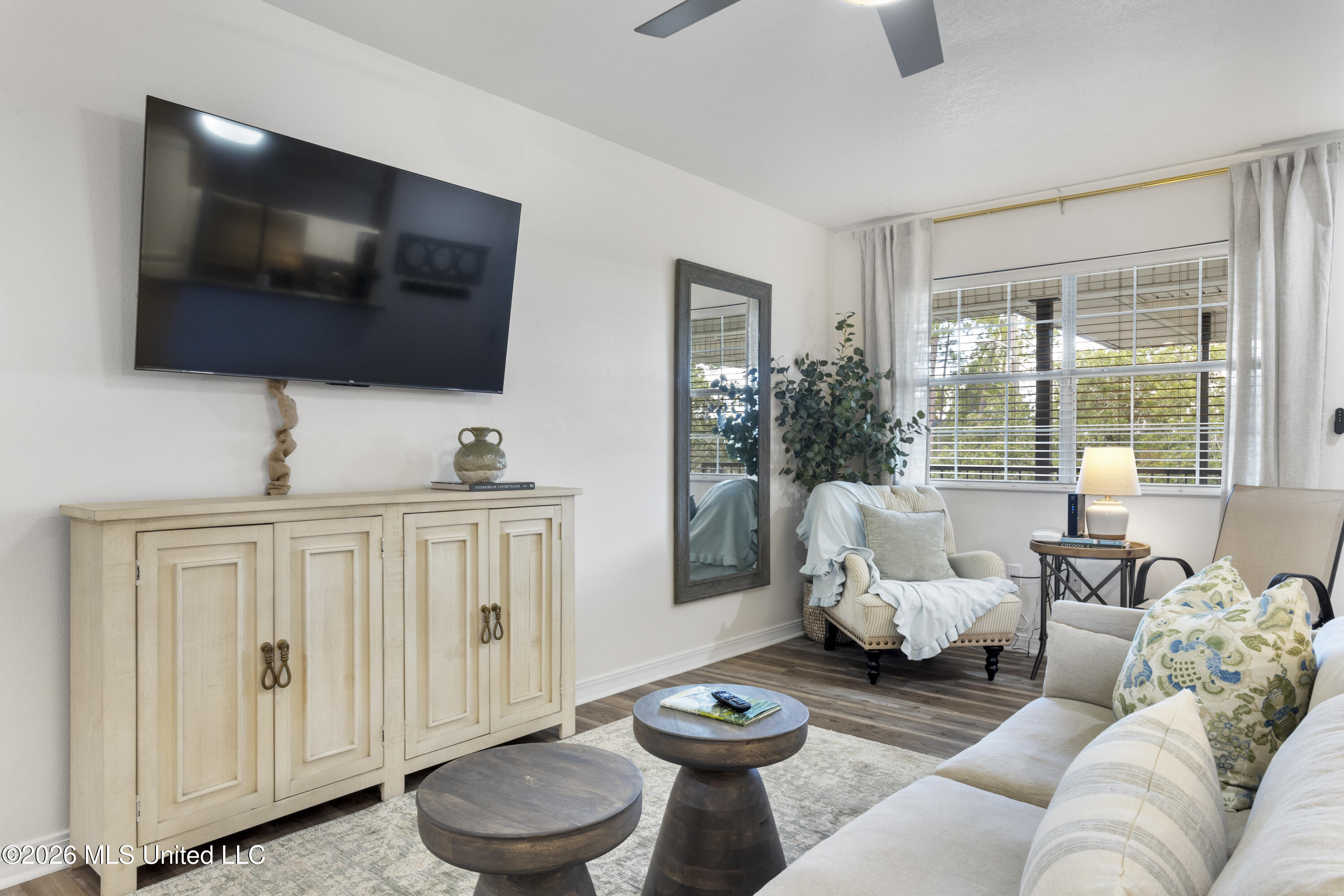 3230 Cumberland Road, 209