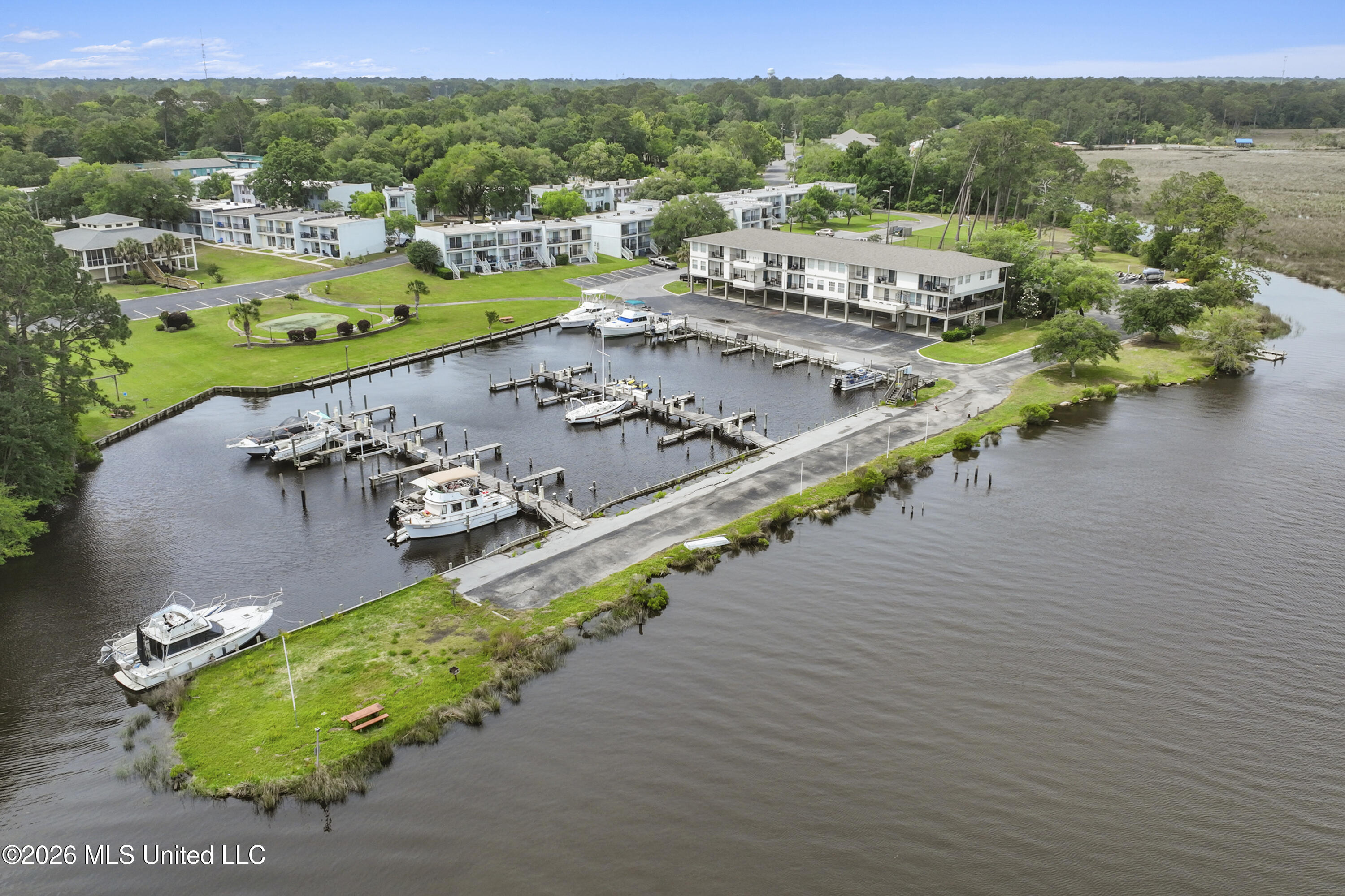 3230 Cumberland Road, 209