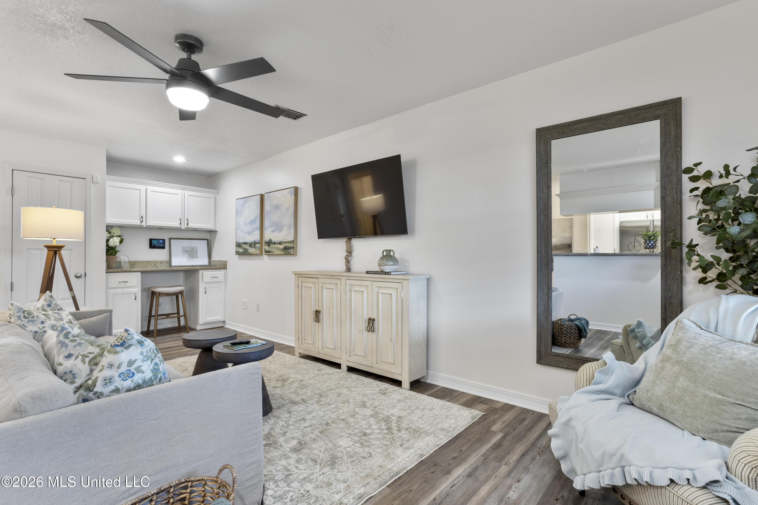 3230 Cumberland Road, 209