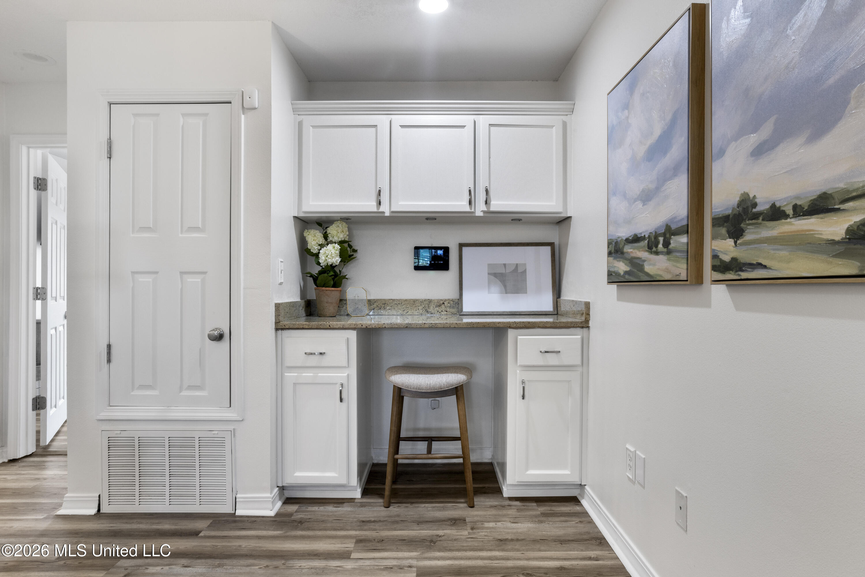 3230 Cumberland Road, 209