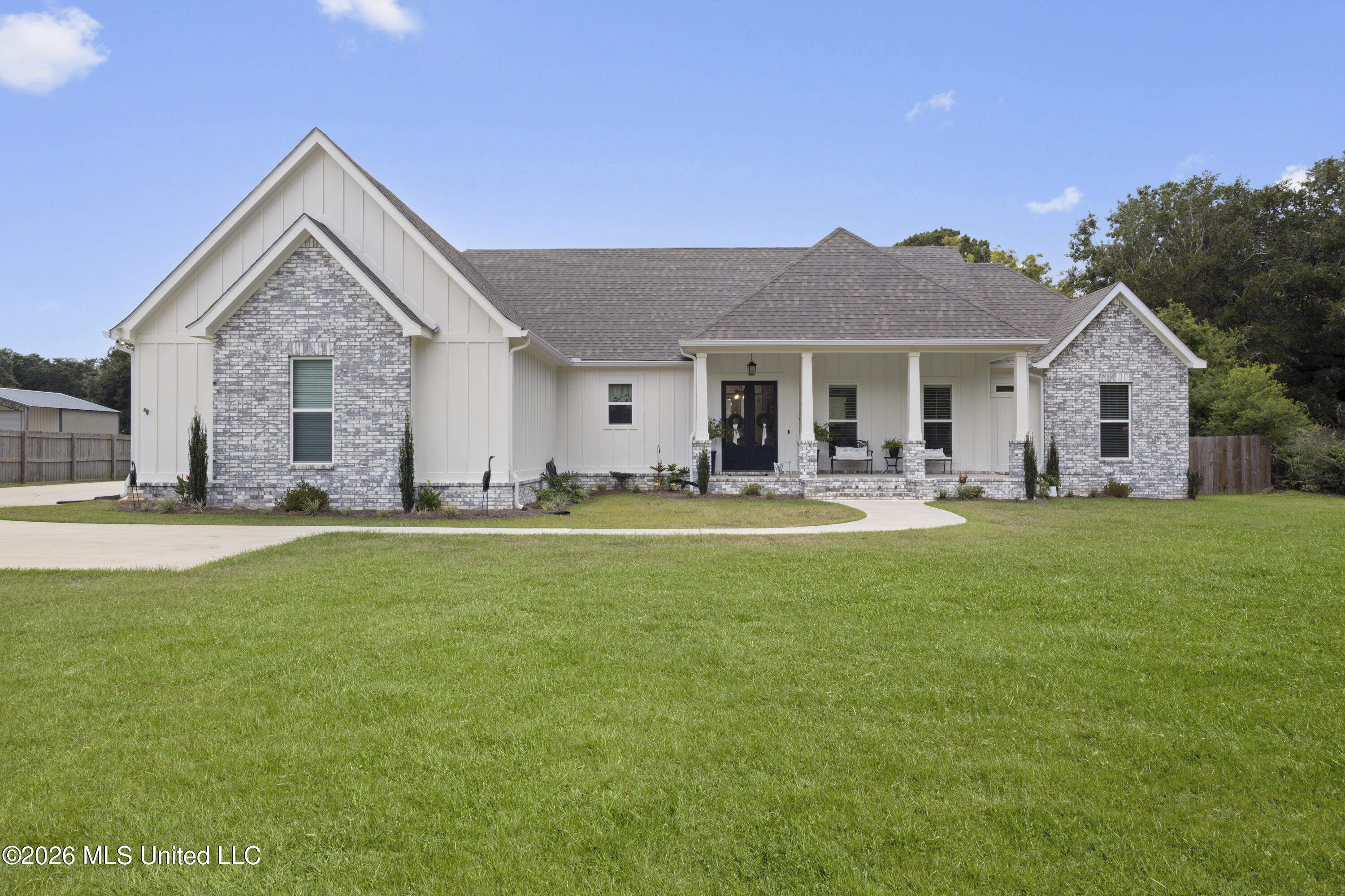 1739 Noble Road
