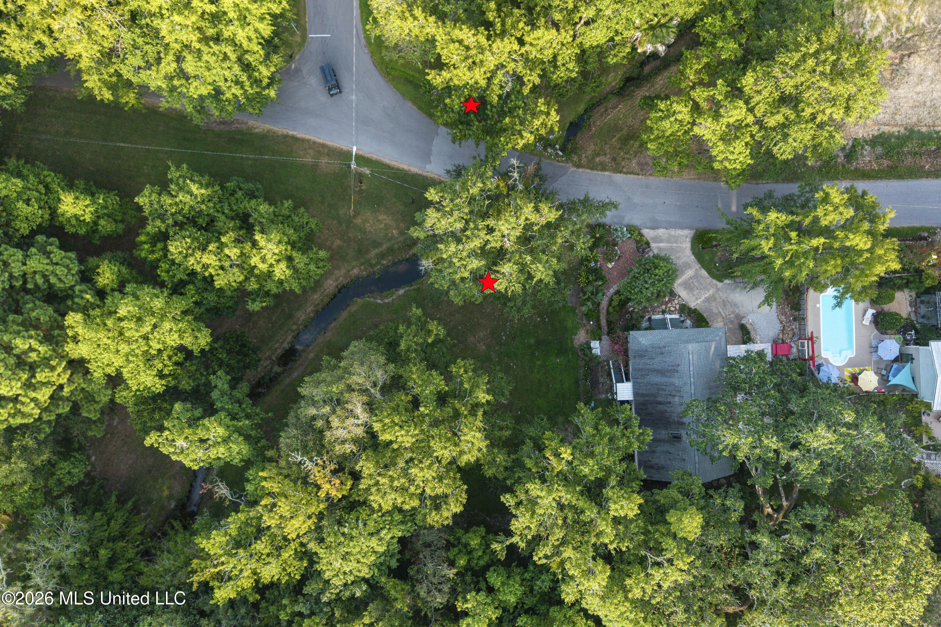 Rayburn Avenue