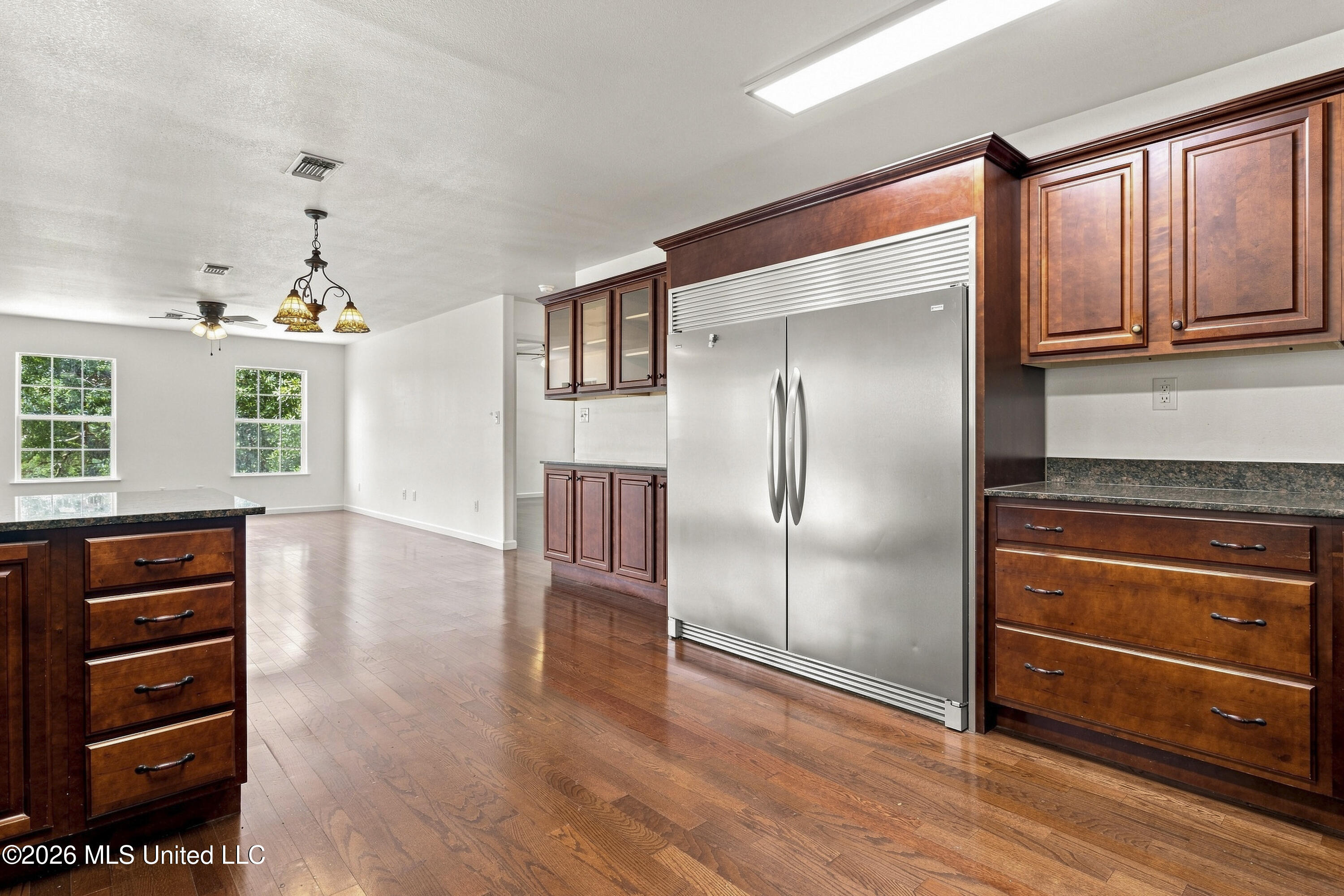2119 E Simmons Bayou Drive