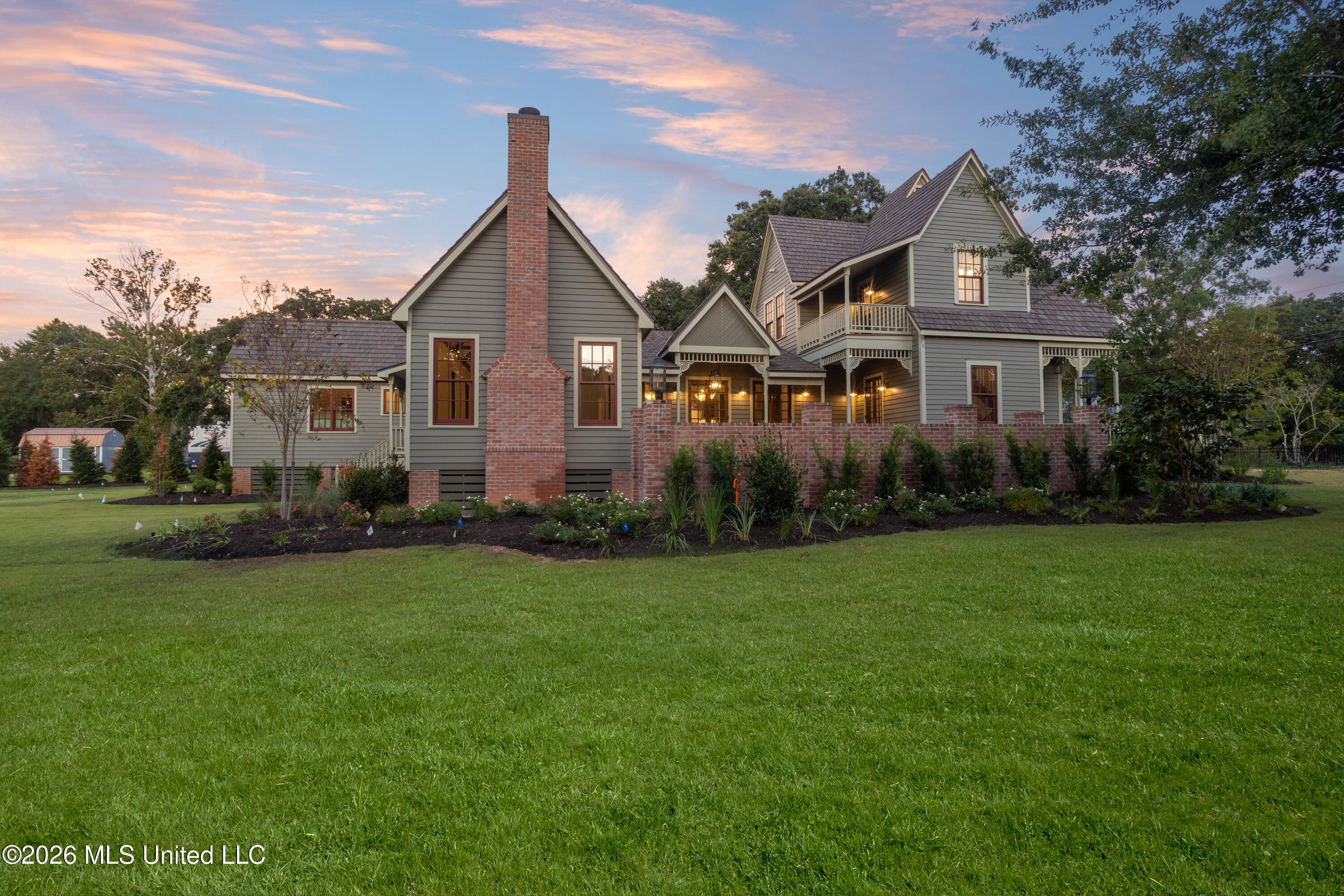 1103 Calhoun Avenue
