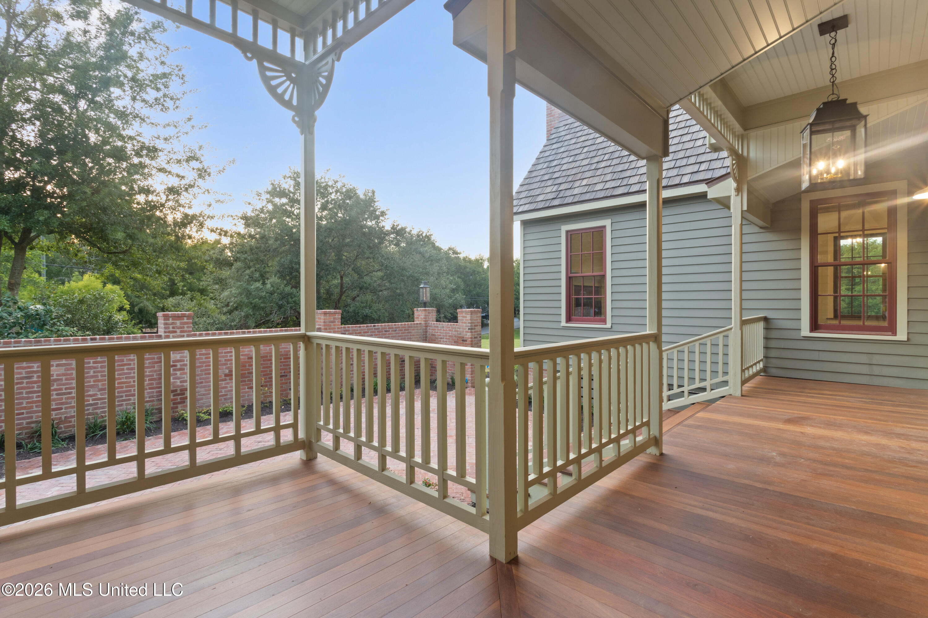 1103 Calhoun Avenue