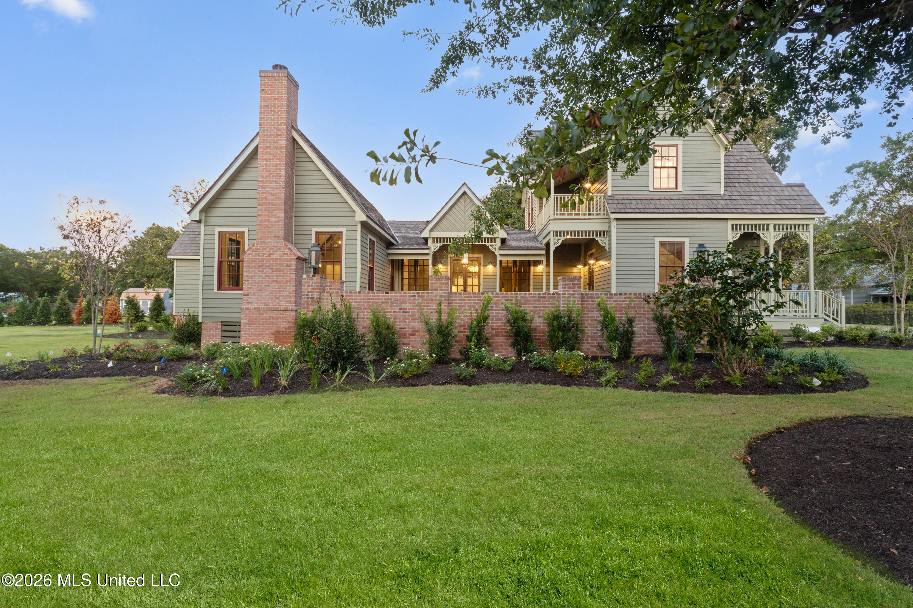 1103 Calhoun Avenue