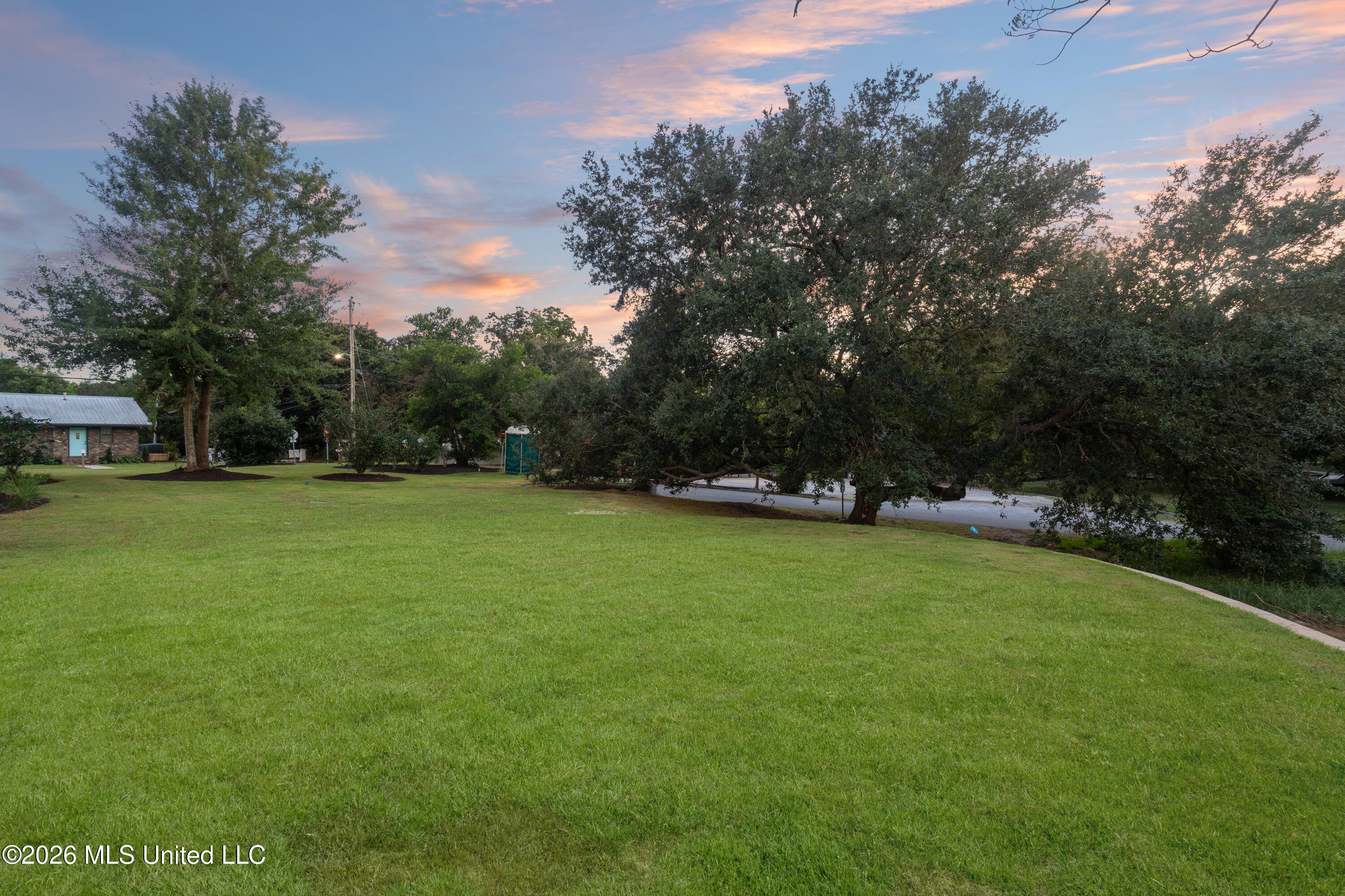 1103 Calhoun Avenue