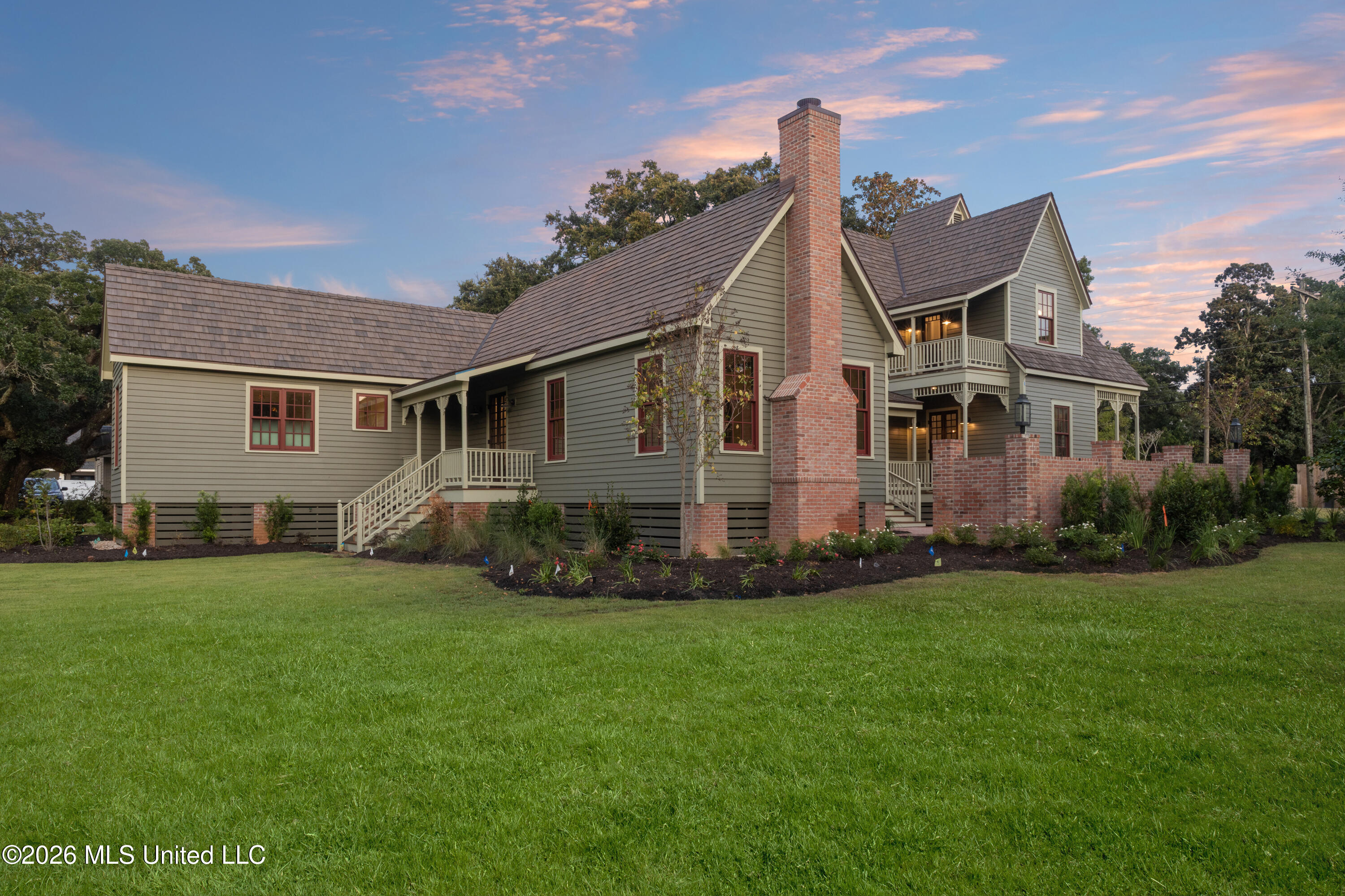 1103 Calhoun Avenue
