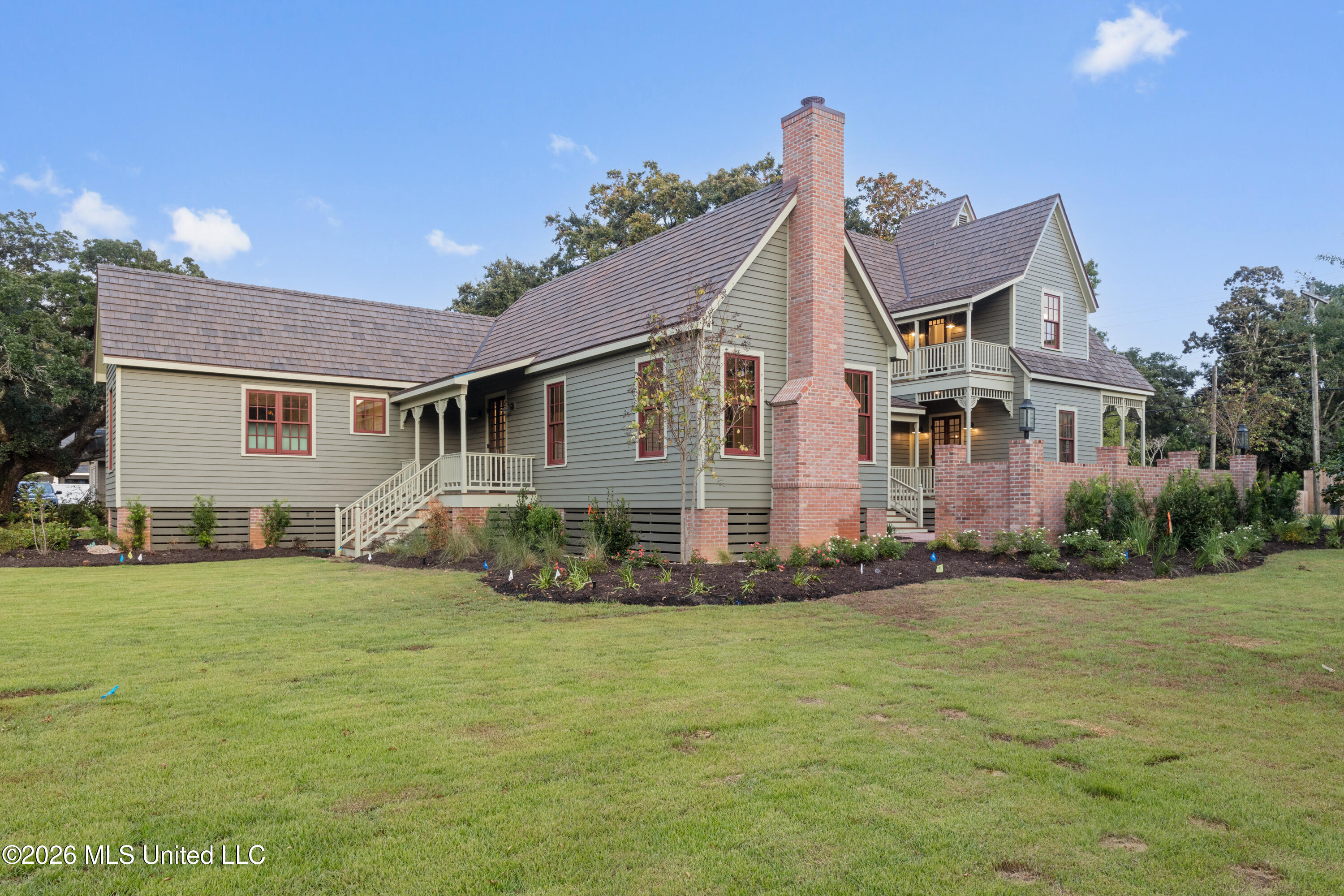 1103 Calhoun Avenue