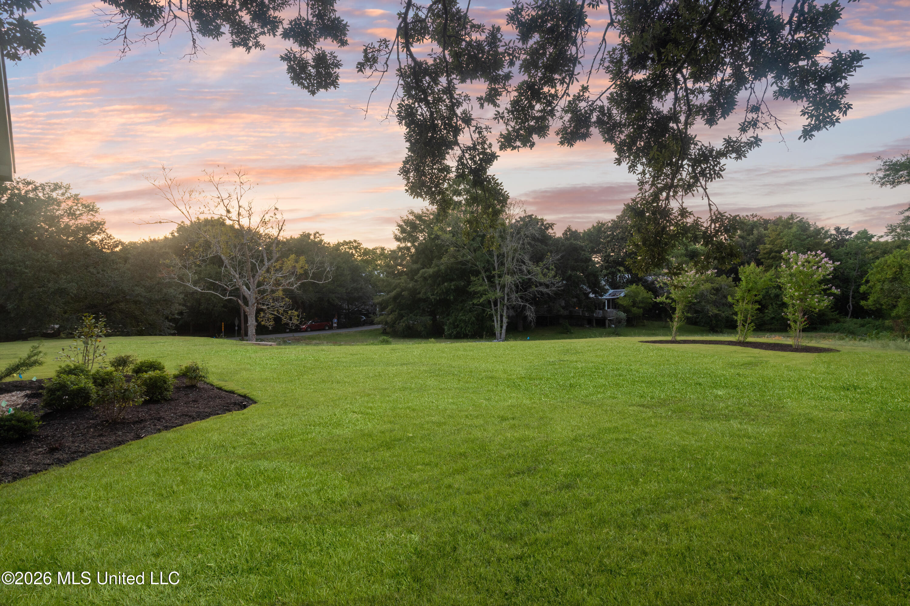 1103 Calhoun Avenue