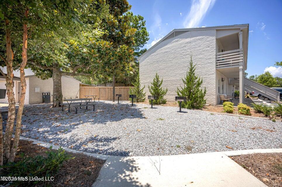 114 Ethel Circle, 19