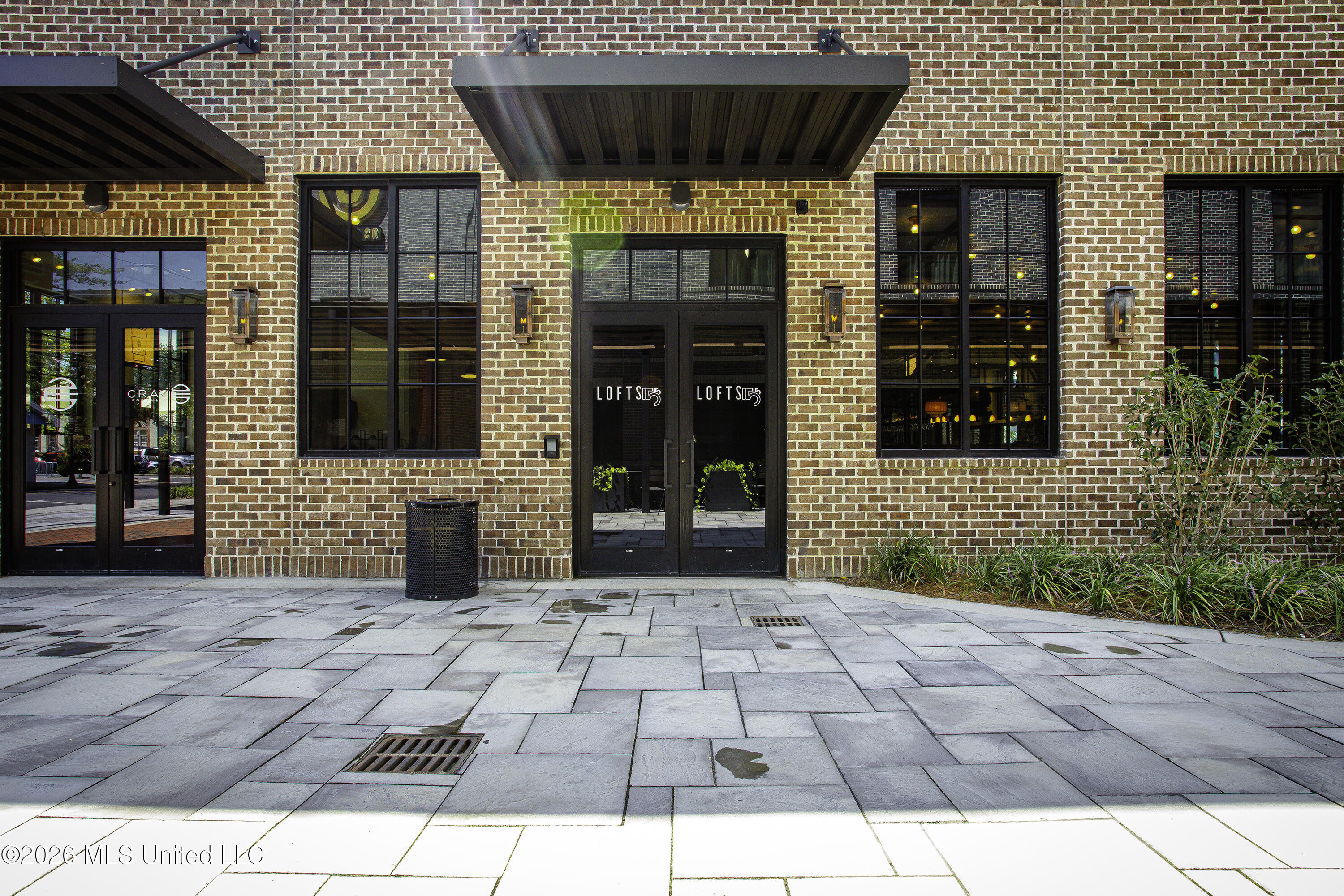 1515 Government Street, B202