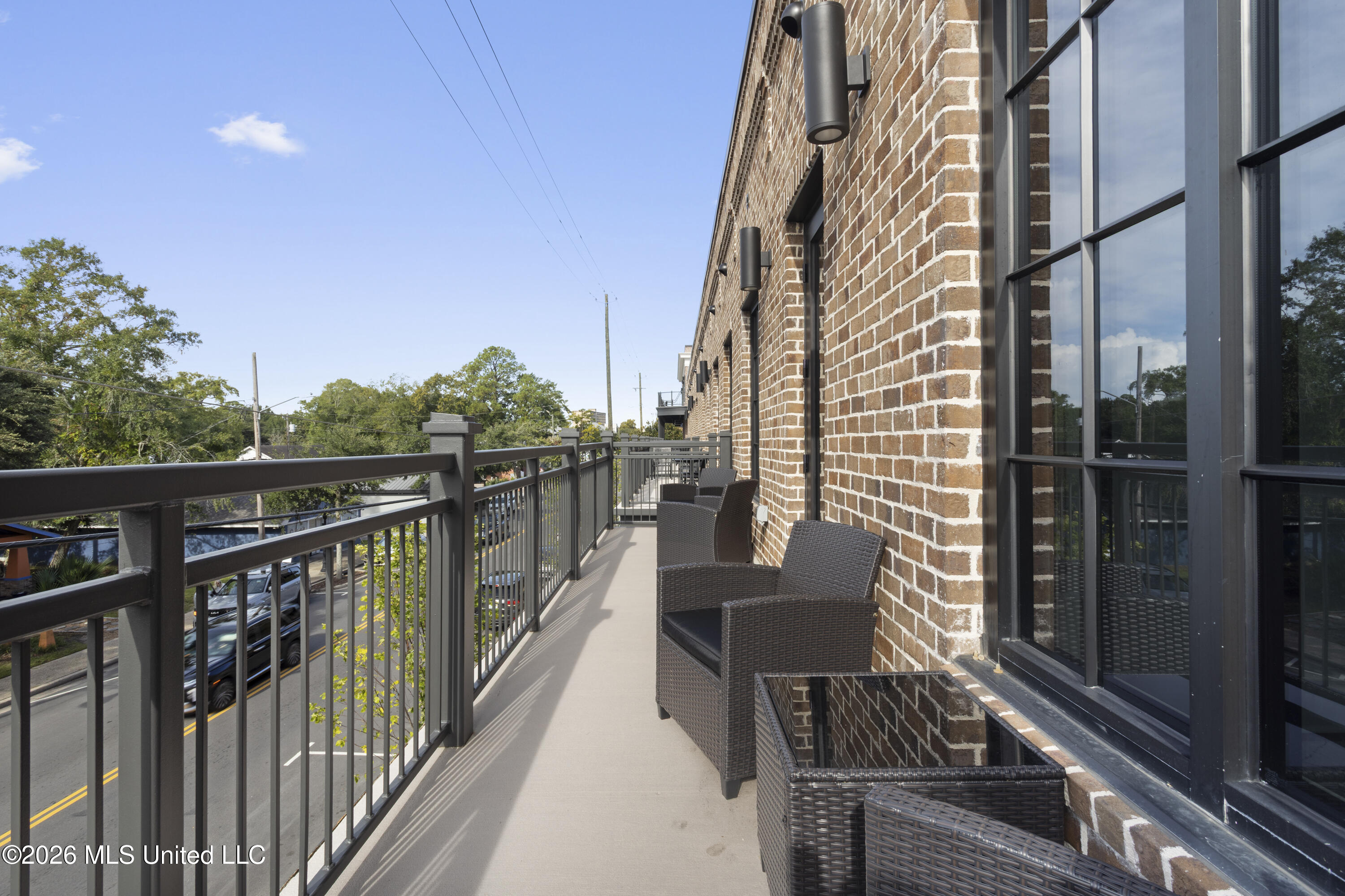 1515 Government Street, B202
