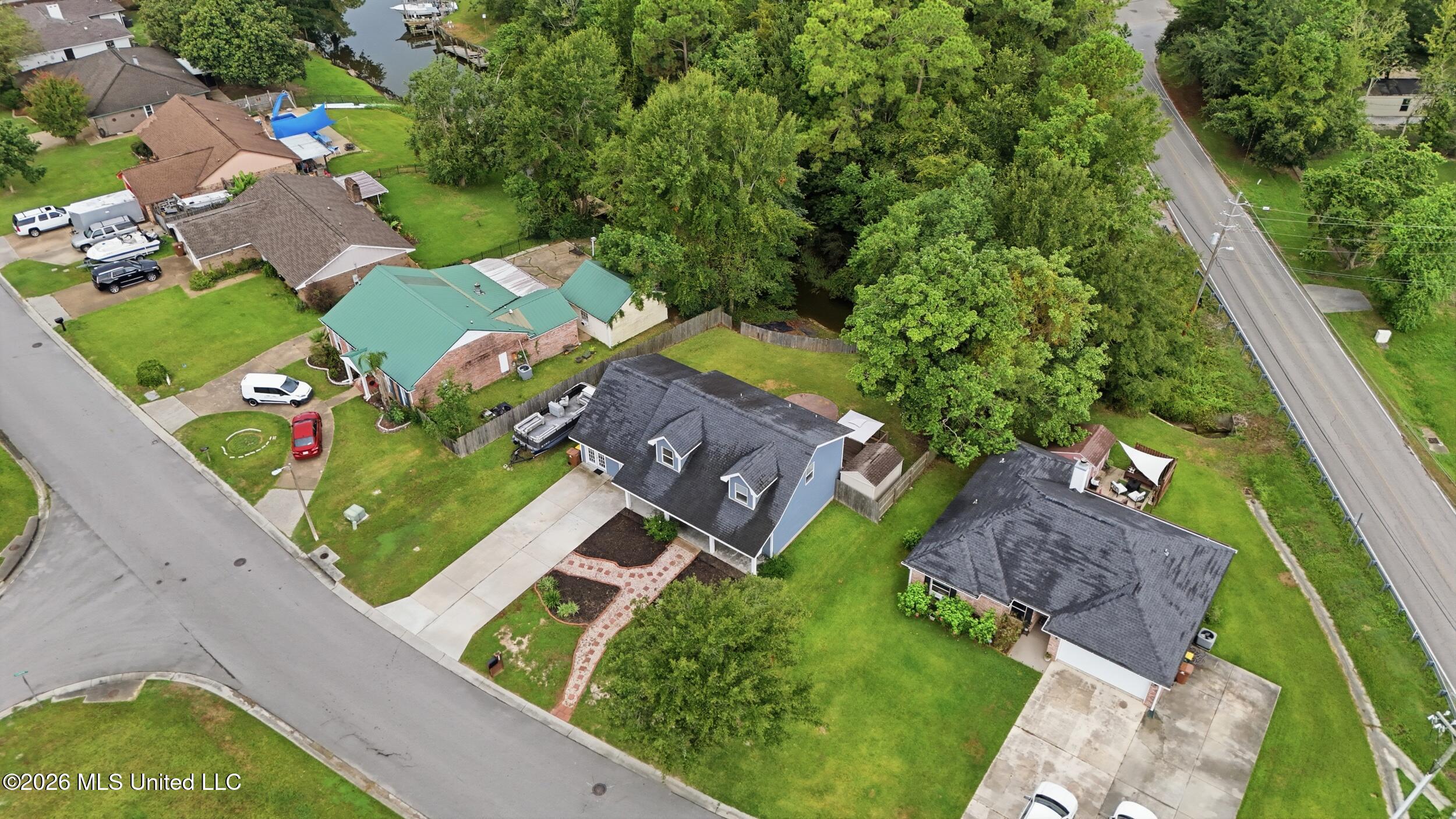 695 N Haven Drive