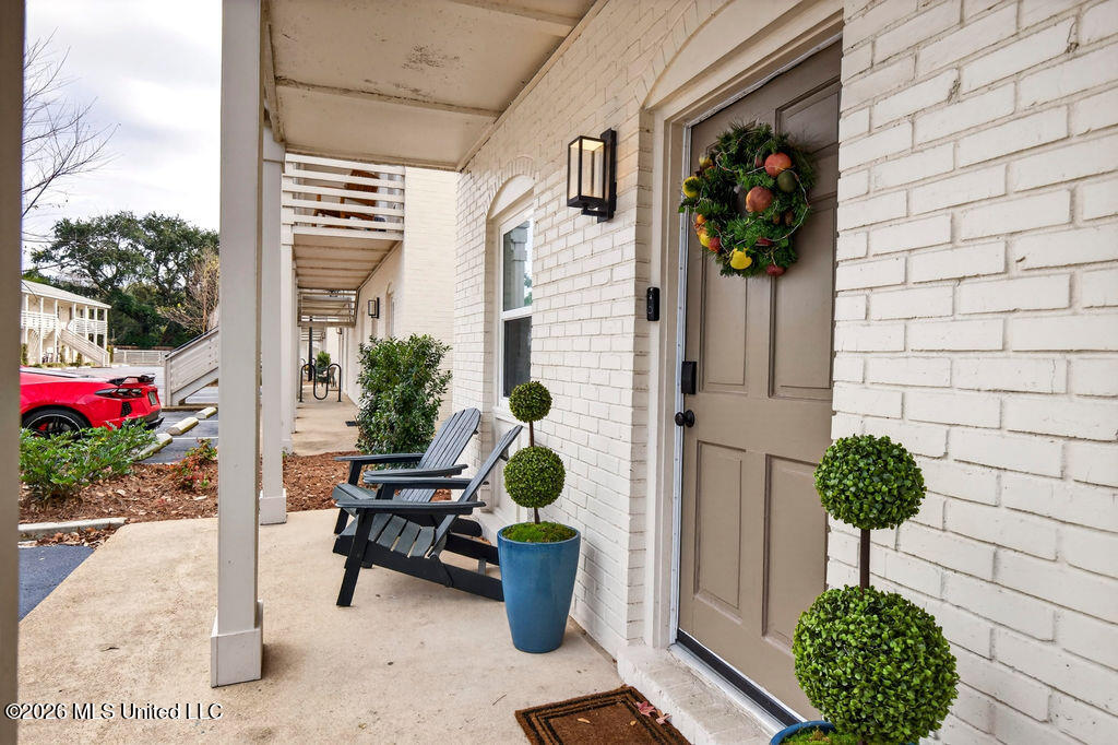 114 Ethel Circle, 7