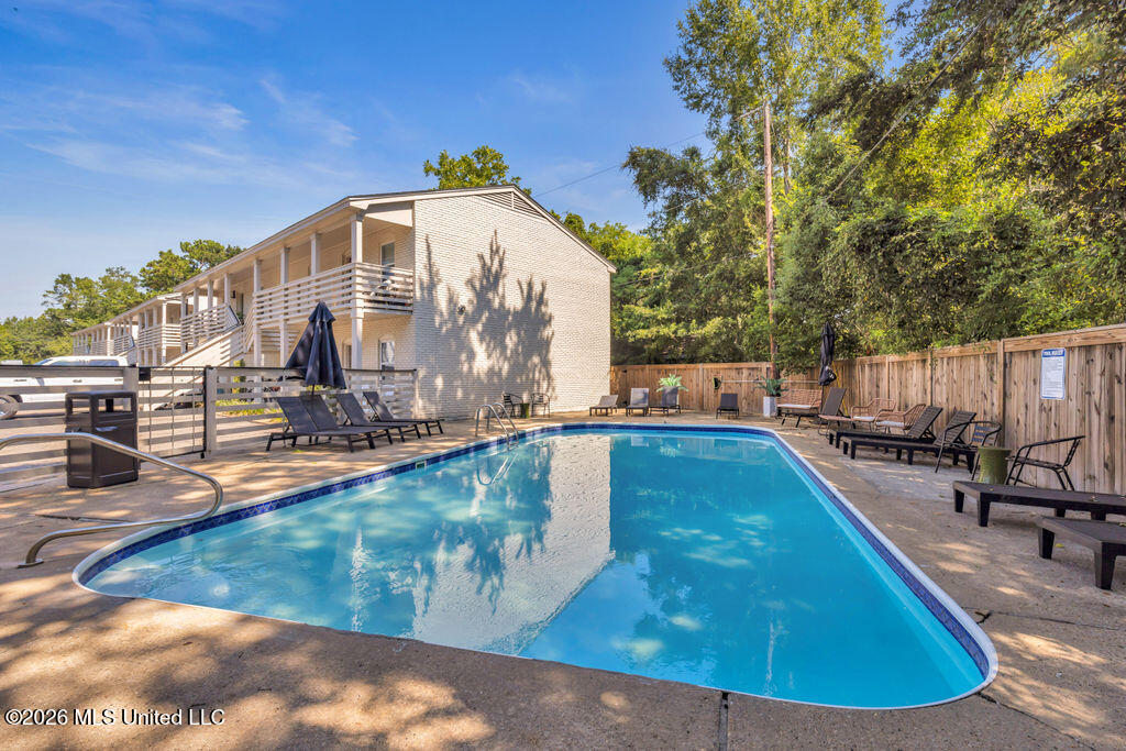 114 Ethel Circle, 7