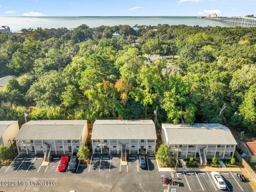 114 Ethel Circle, 7