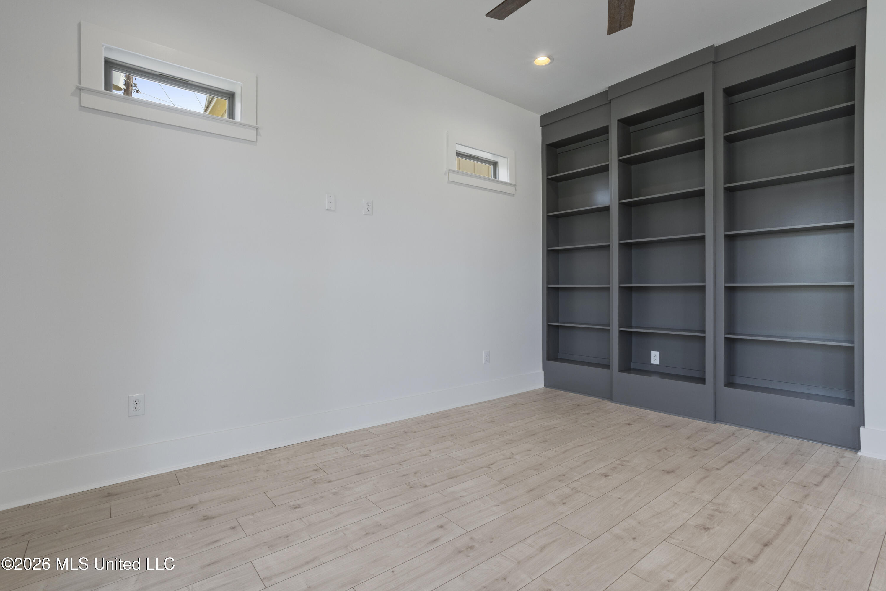 286 Porter Avenue